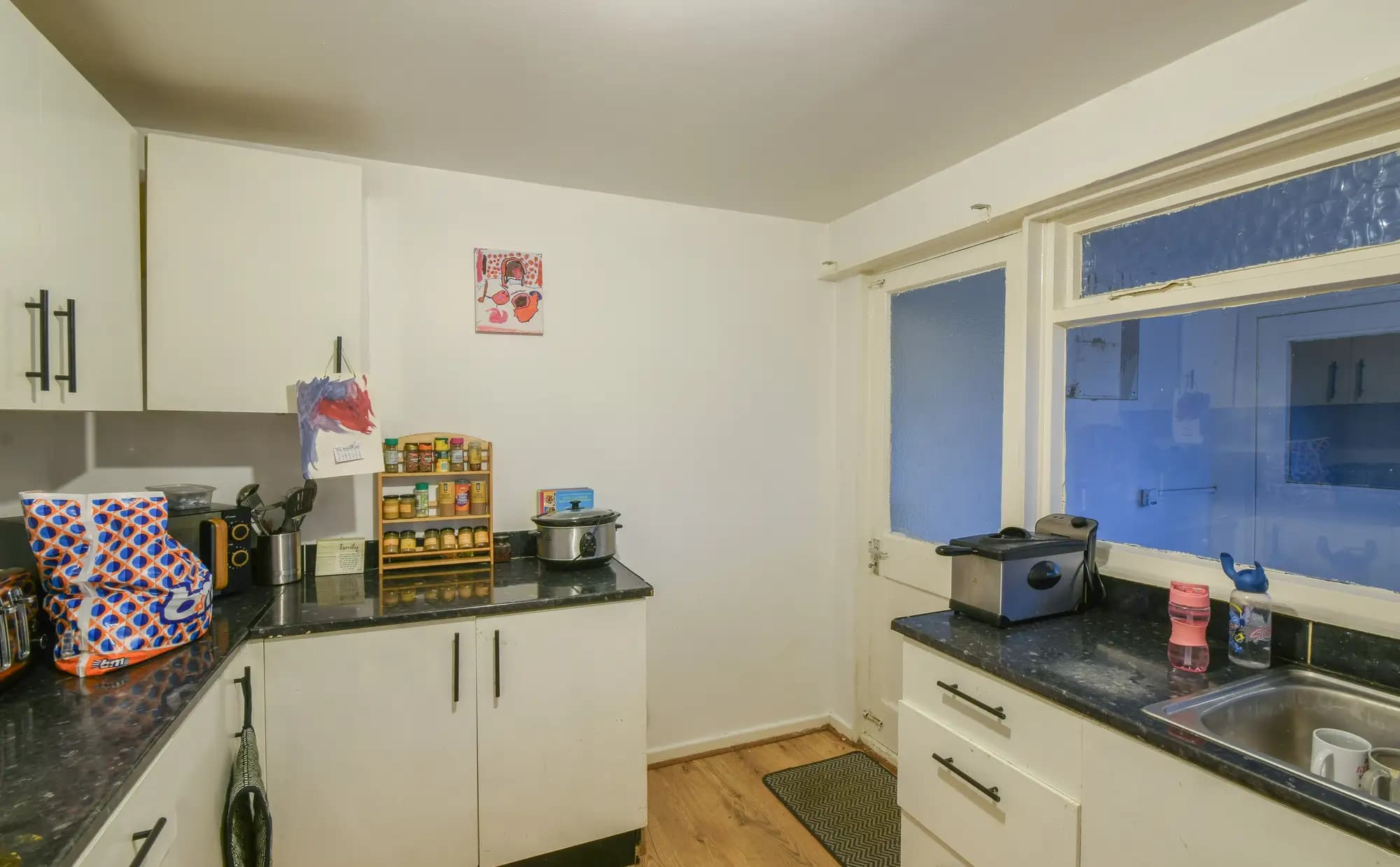 property photo 4 of 20