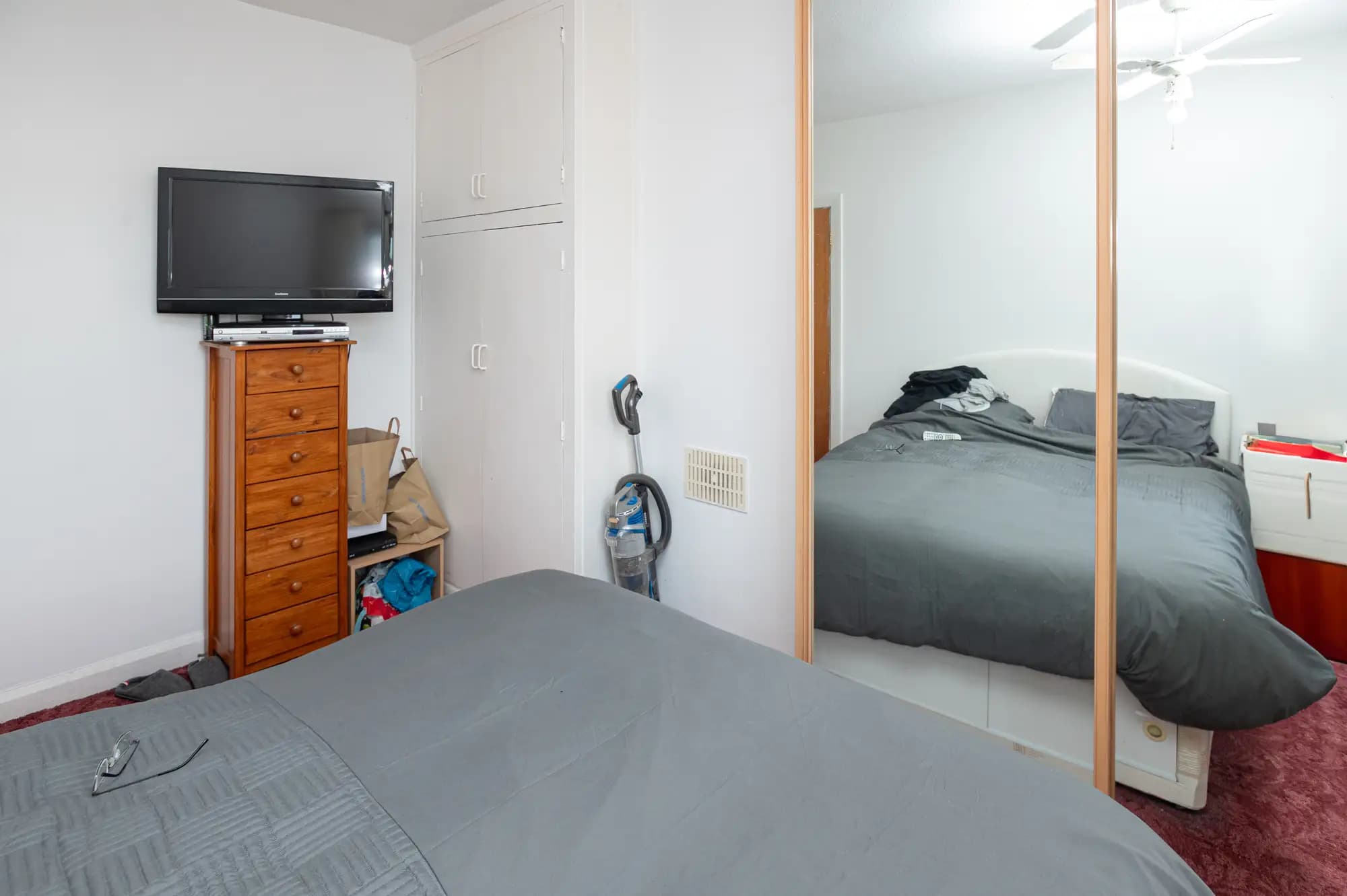 property photo 3 of 34