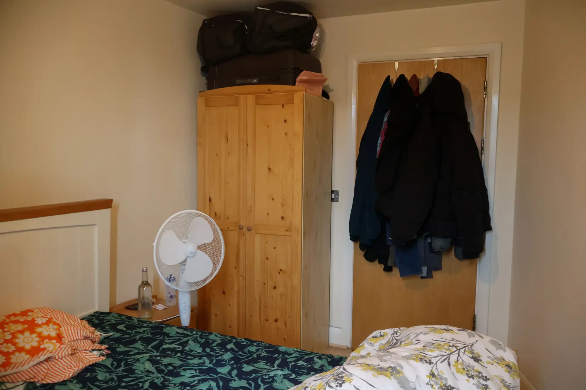 property photo 13 of 16
