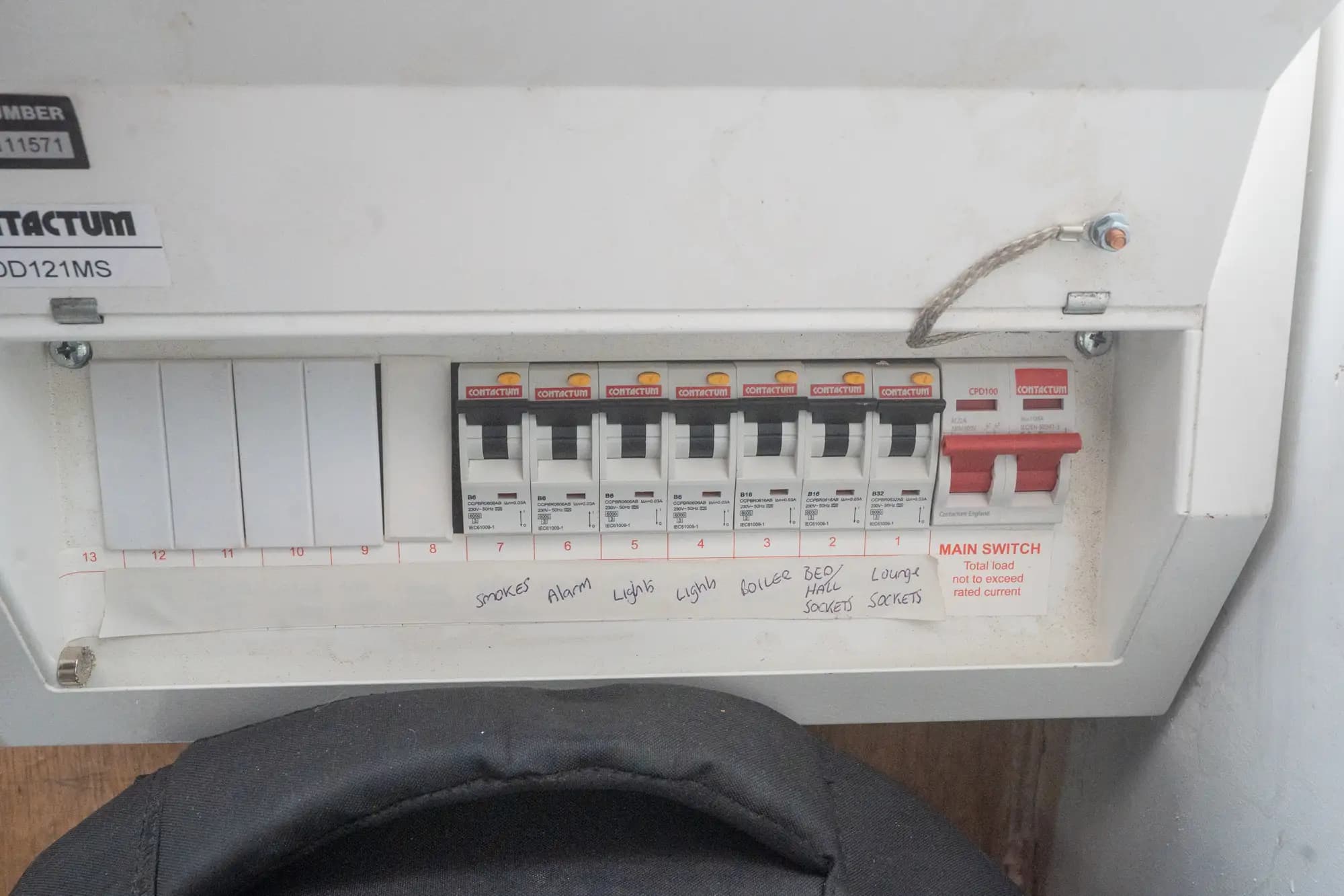 property photo 14 of 19