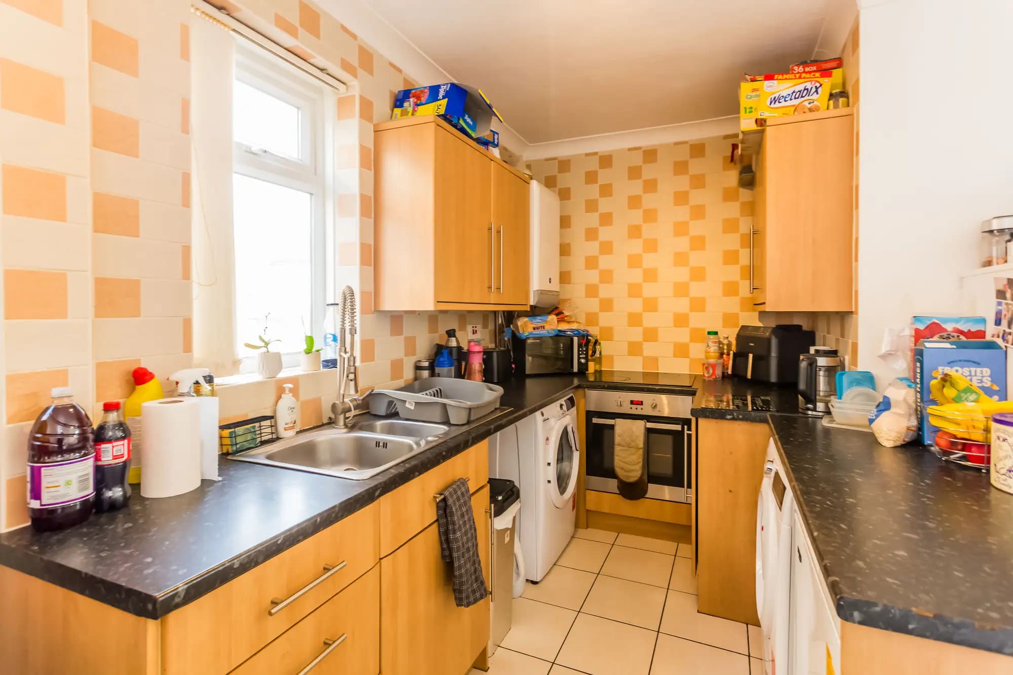 property photo 5 of 17