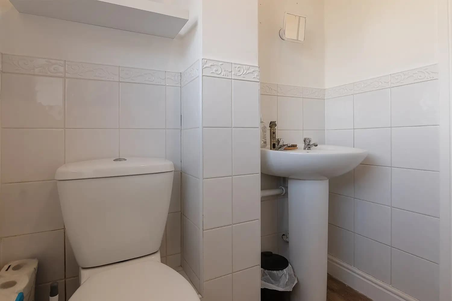 property photo 9 of 18