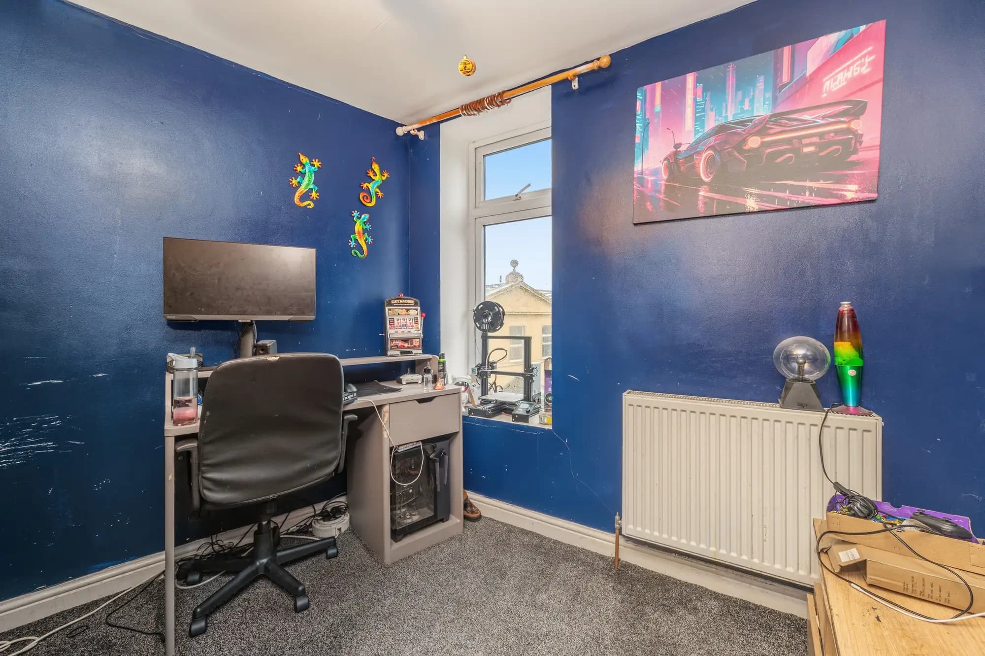 property photo 11 of 20