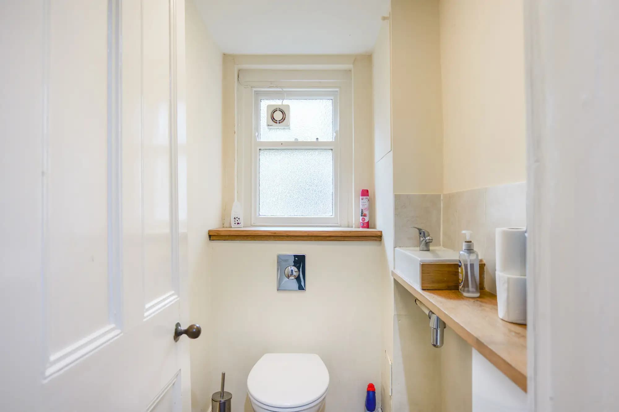 property photo 10 of 20