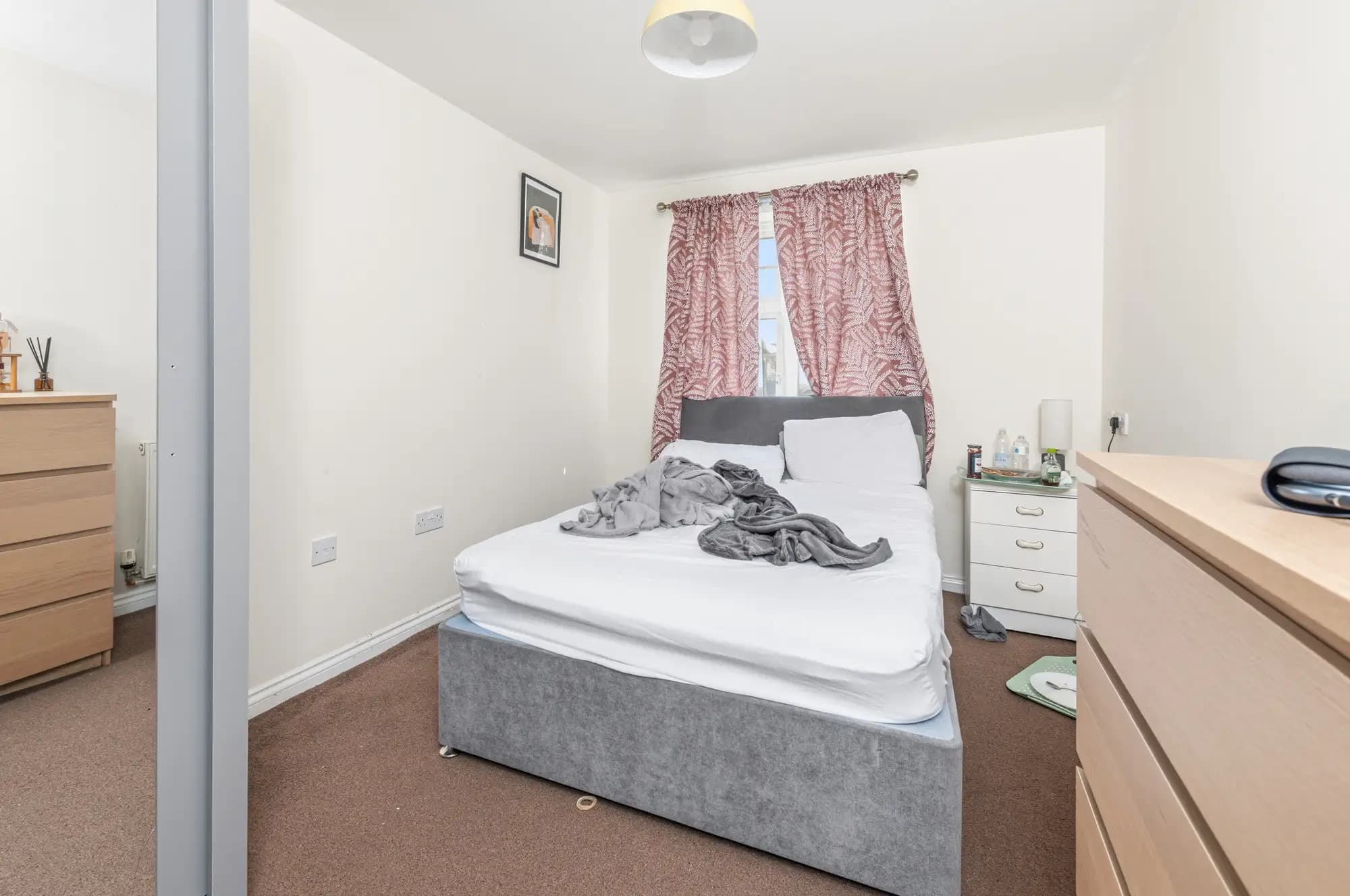 property photo 10 of 16