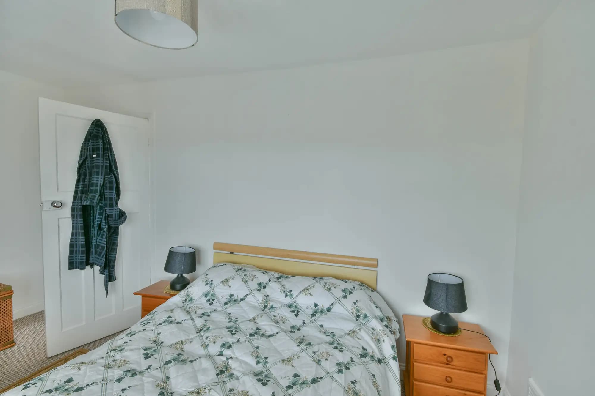 property photo 11 of 22