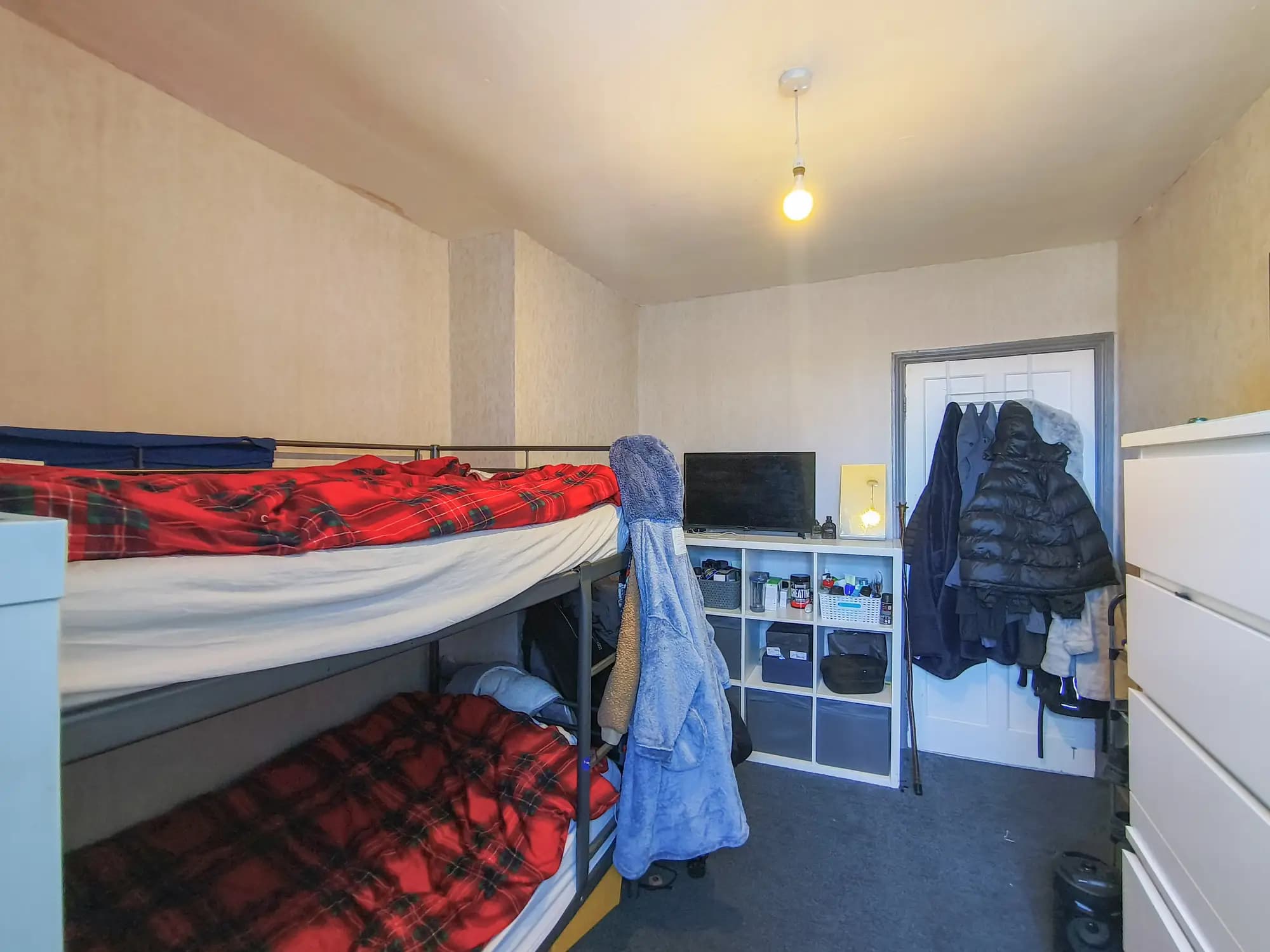 property photo 14 of 19