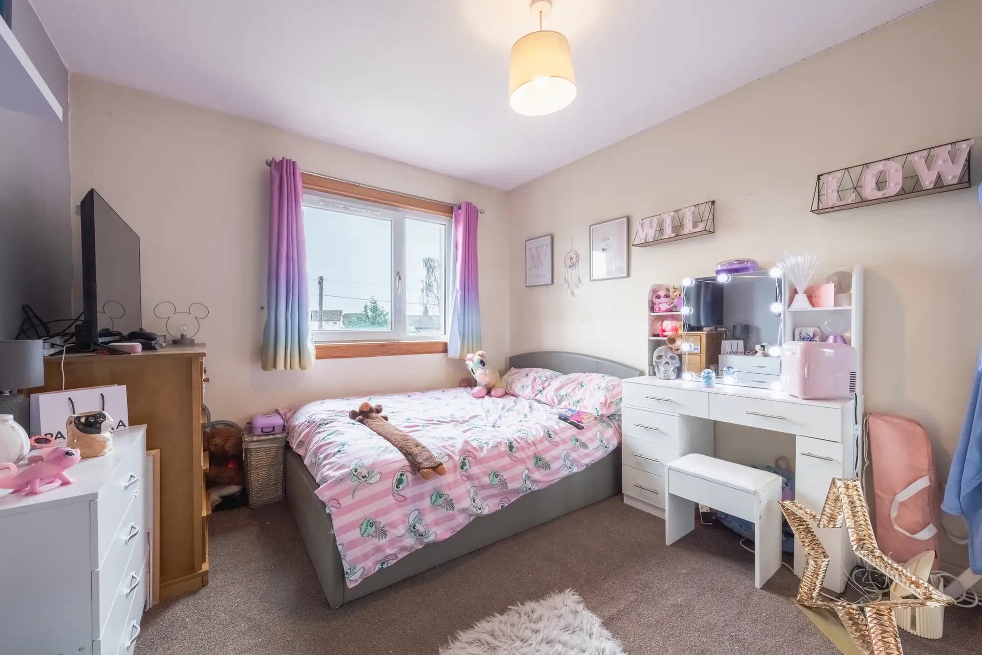 property photo 12 of 29