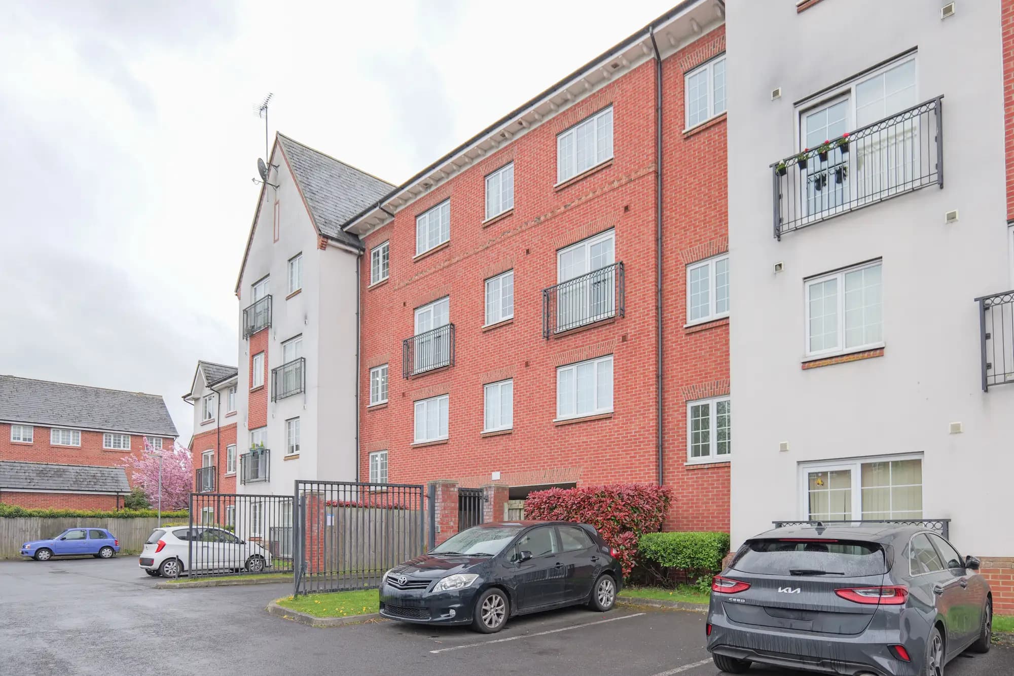 property photo 22 of 24