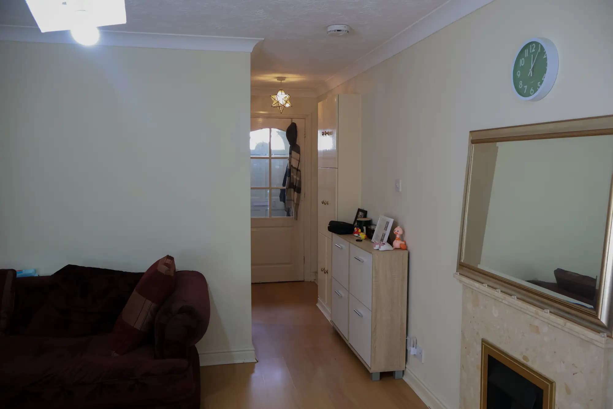 property photo 4 of 16