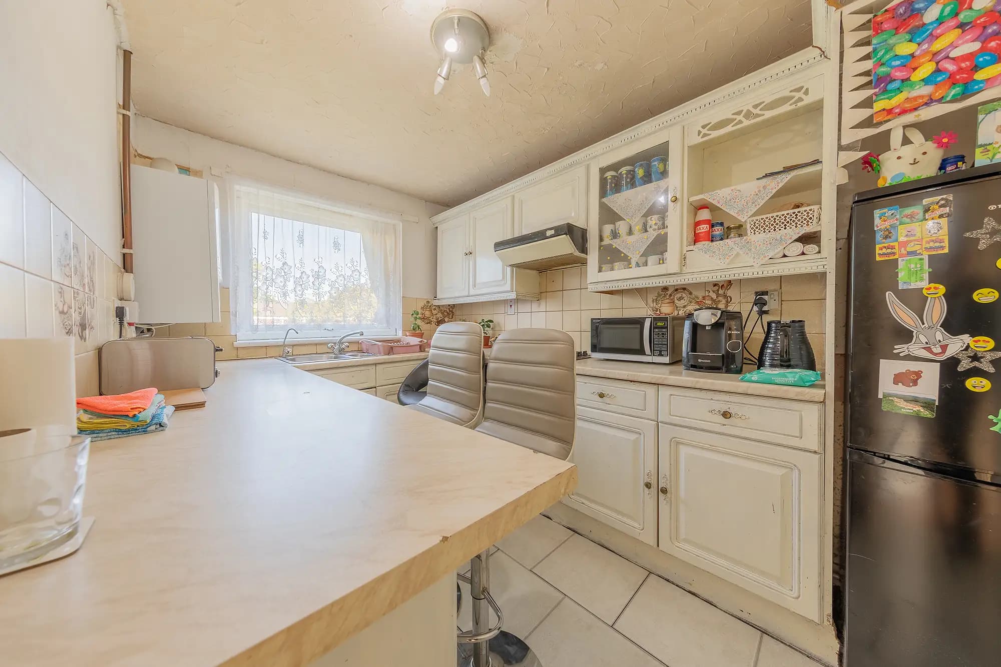 property photo 6 of 16