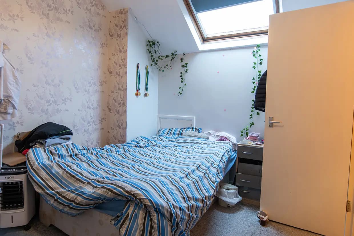 property photo 16 of 25