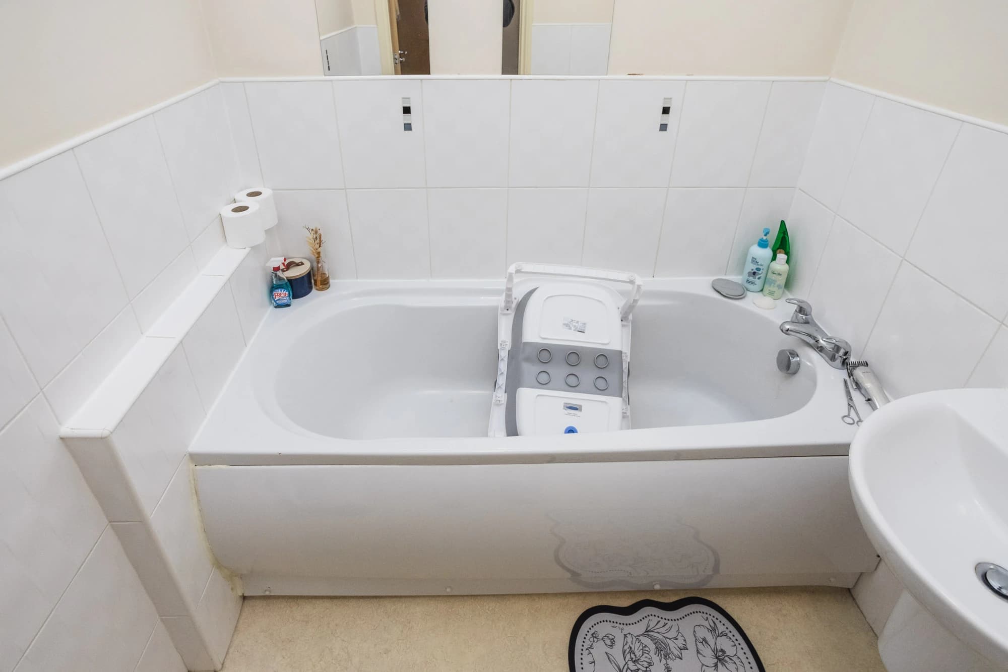 property photo 11 of 20