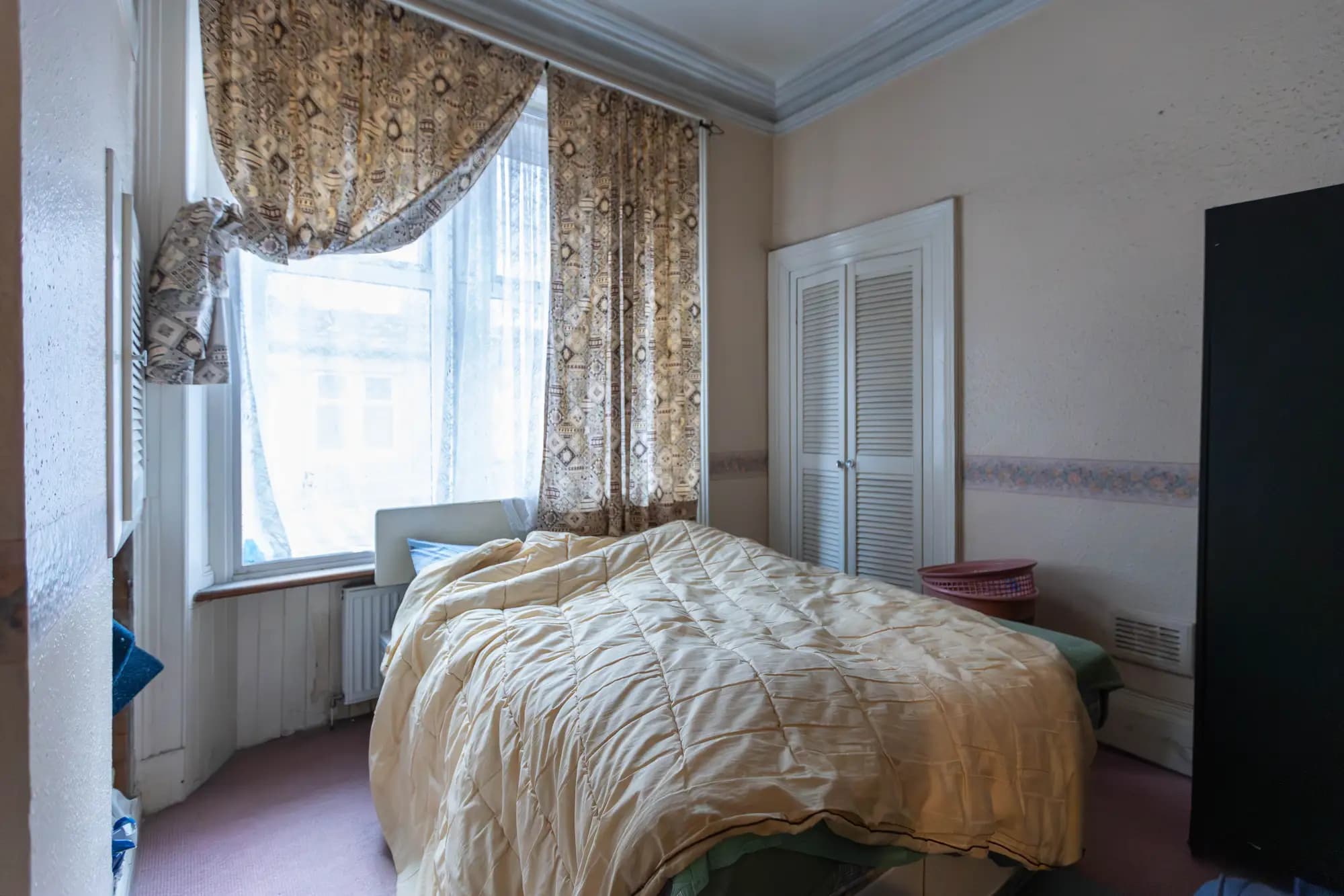 property photo 10 of 21