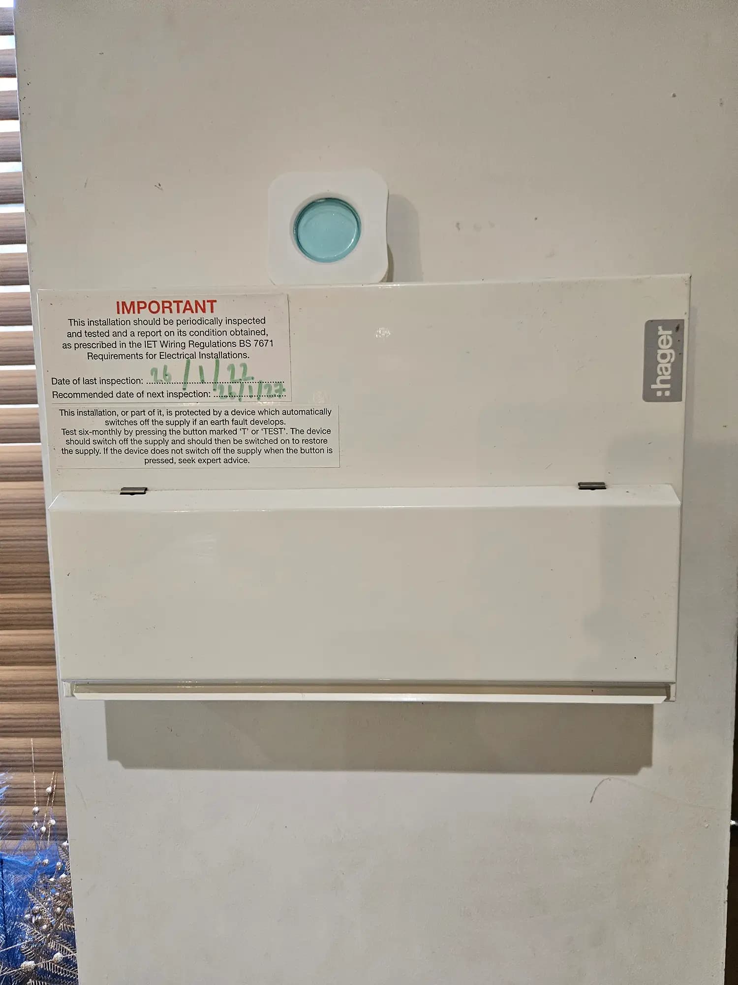 property photo 29 of 38