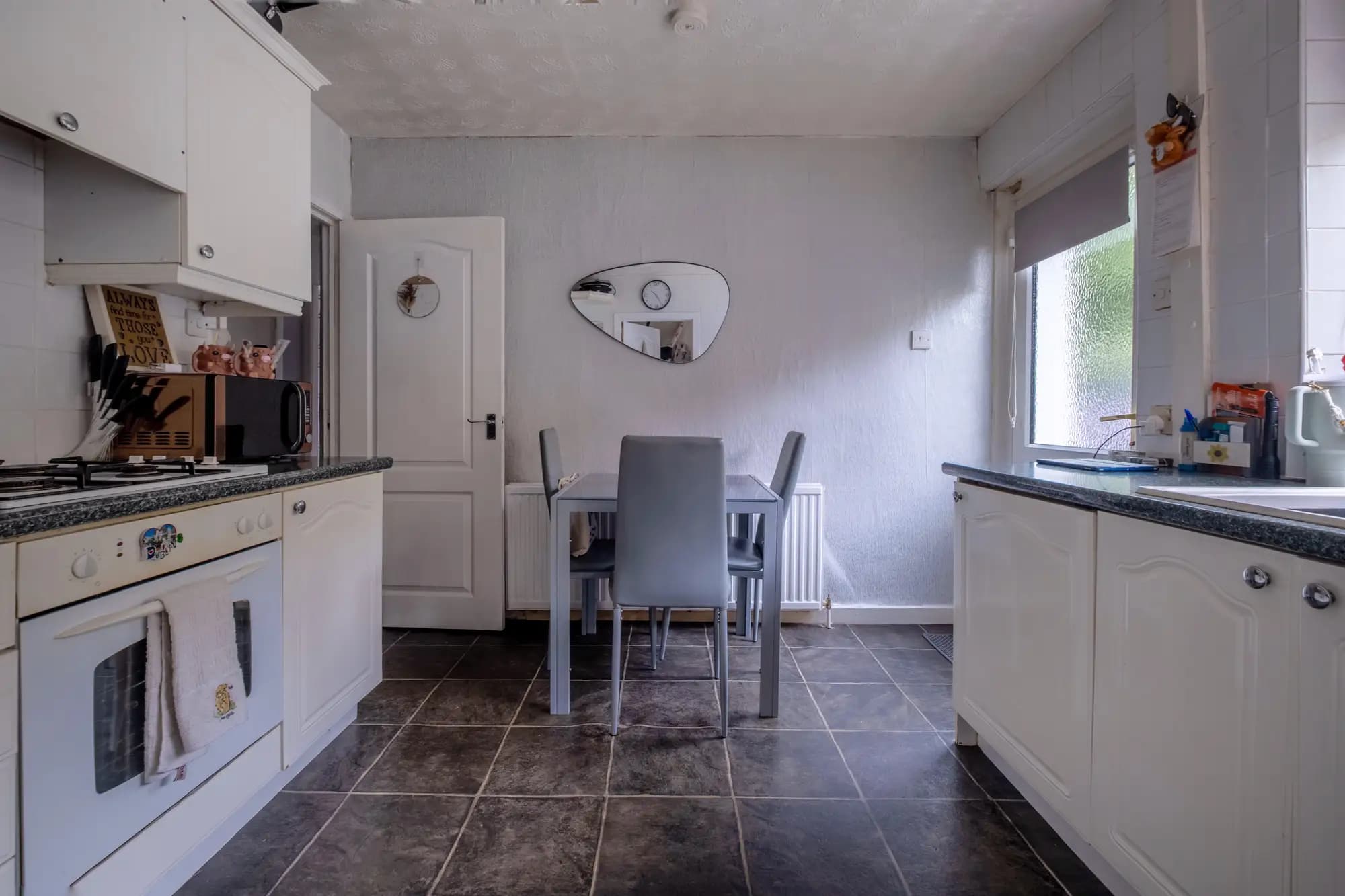 property photo 7 of 27