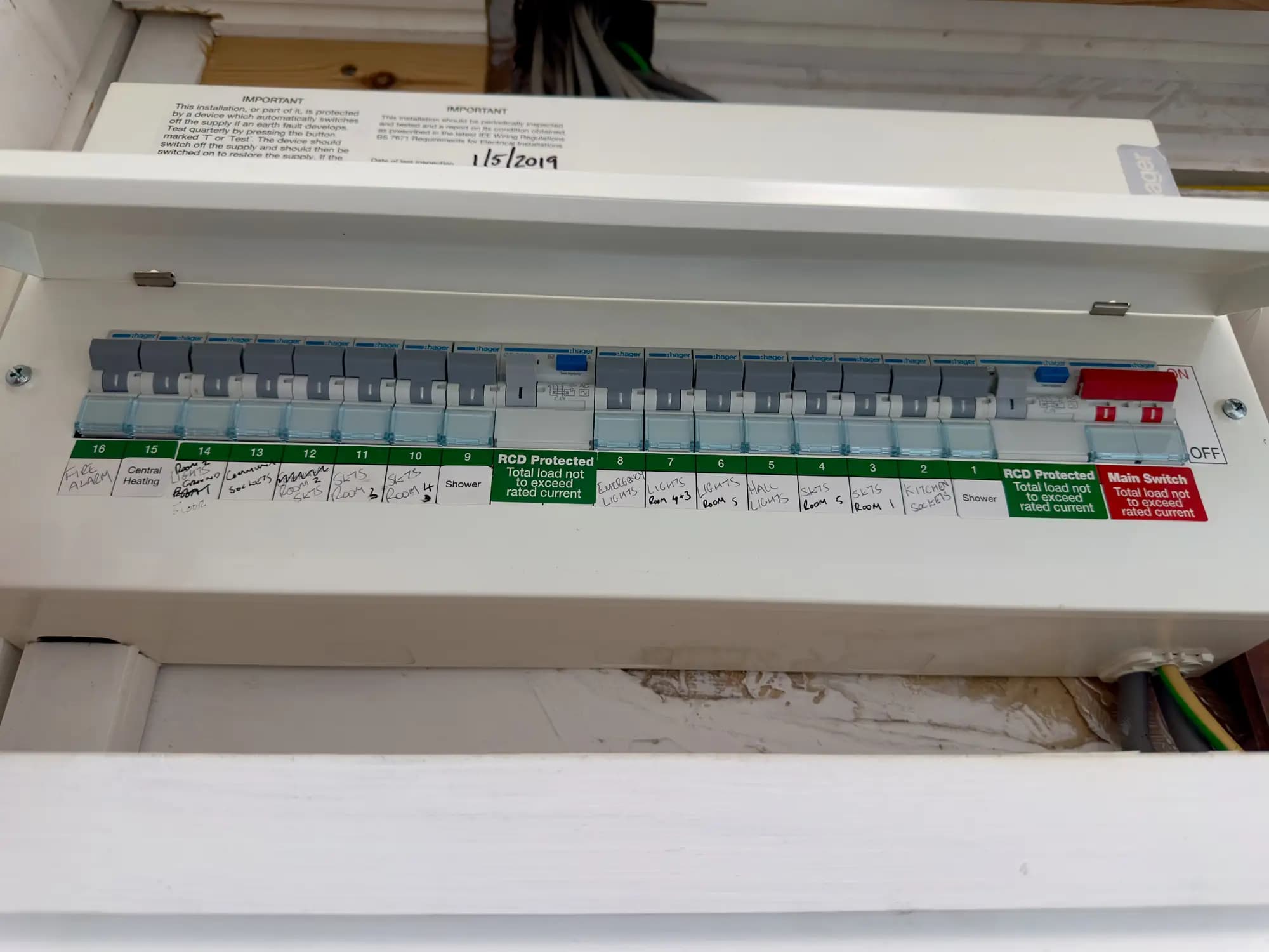 property photo 23 of 27