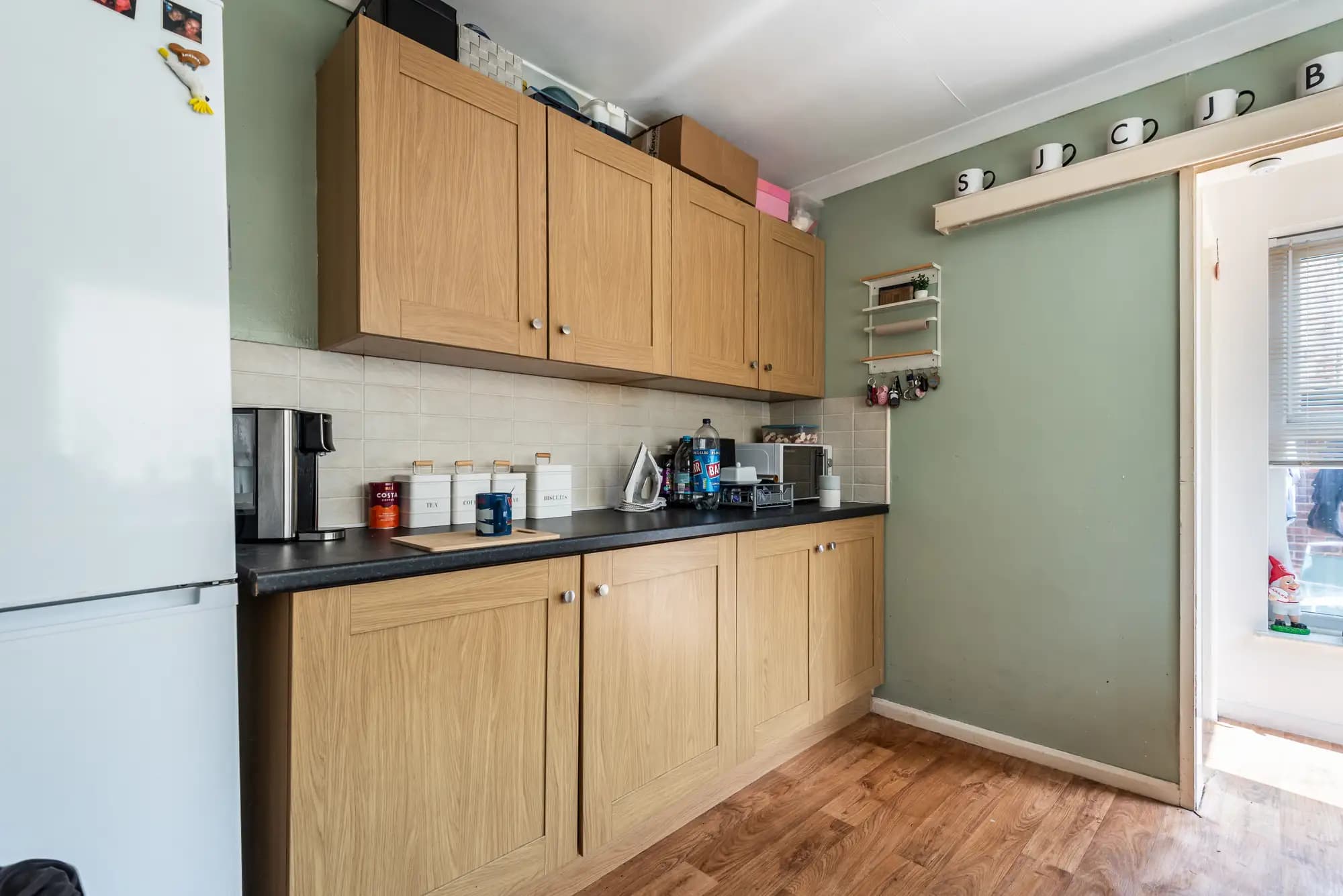 property photo 6 of 22