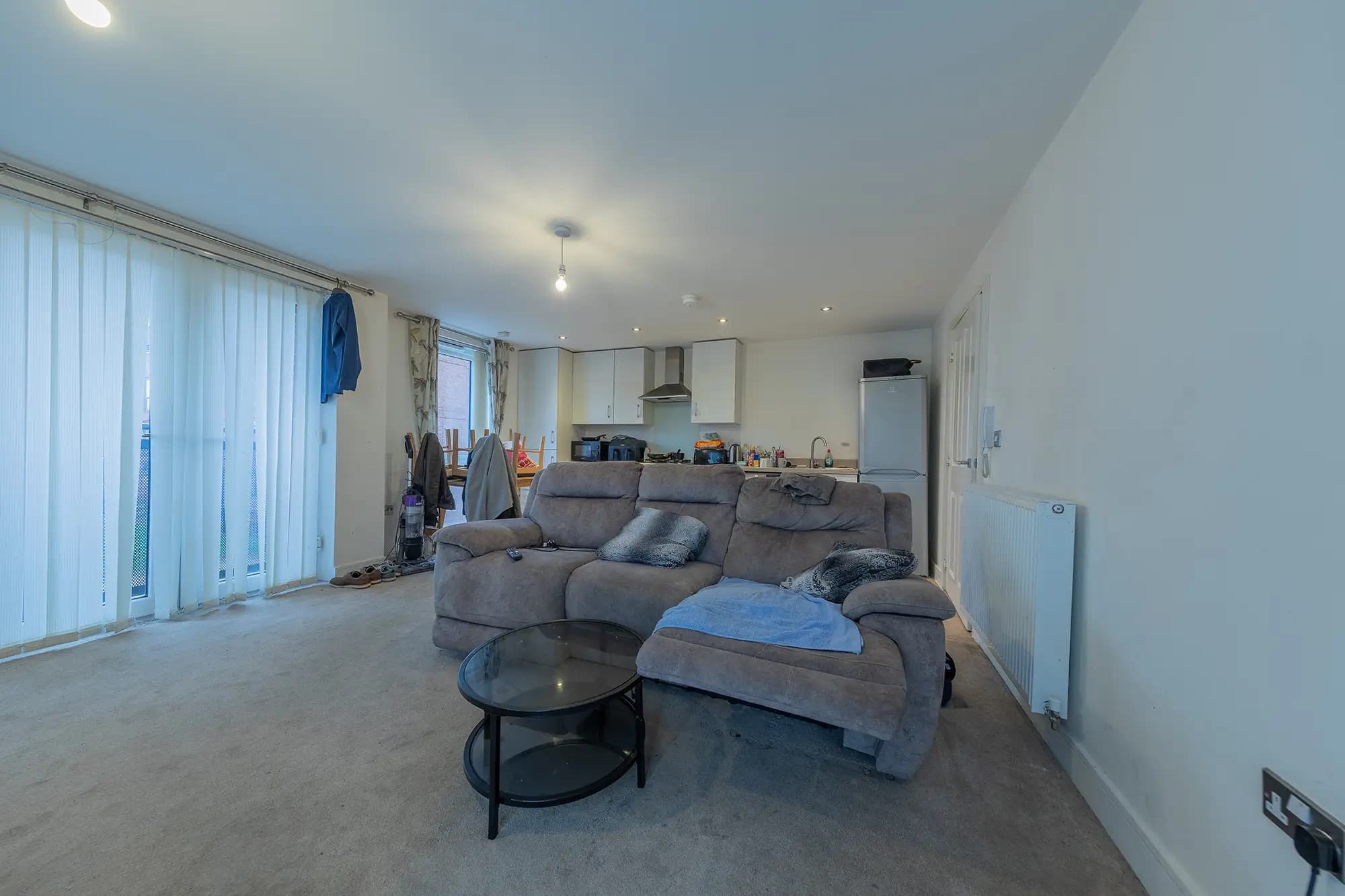 property photo 4 of 19