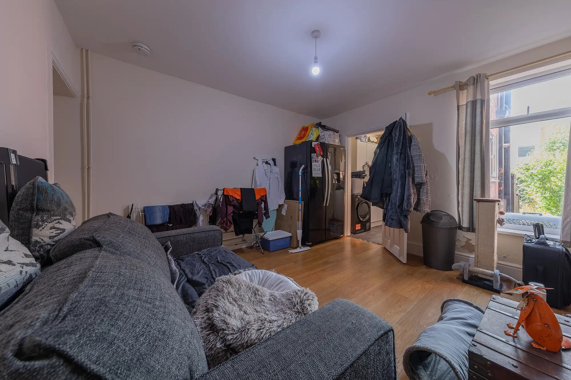 property photo 4 of 22