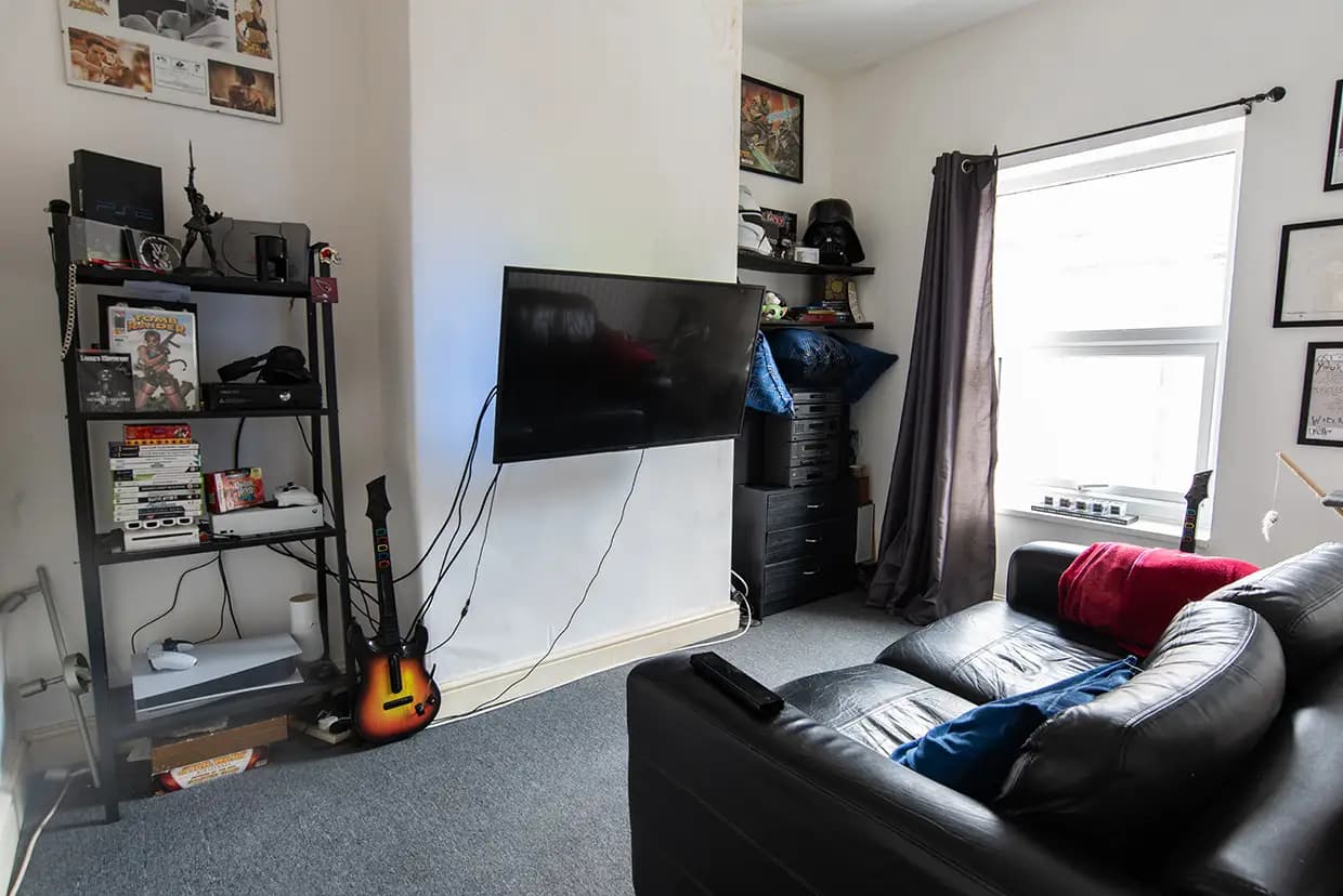 property photo 16 of 22
