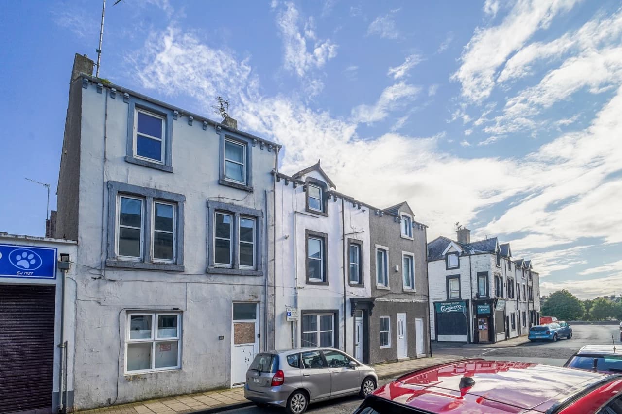 property photo 1 of 15