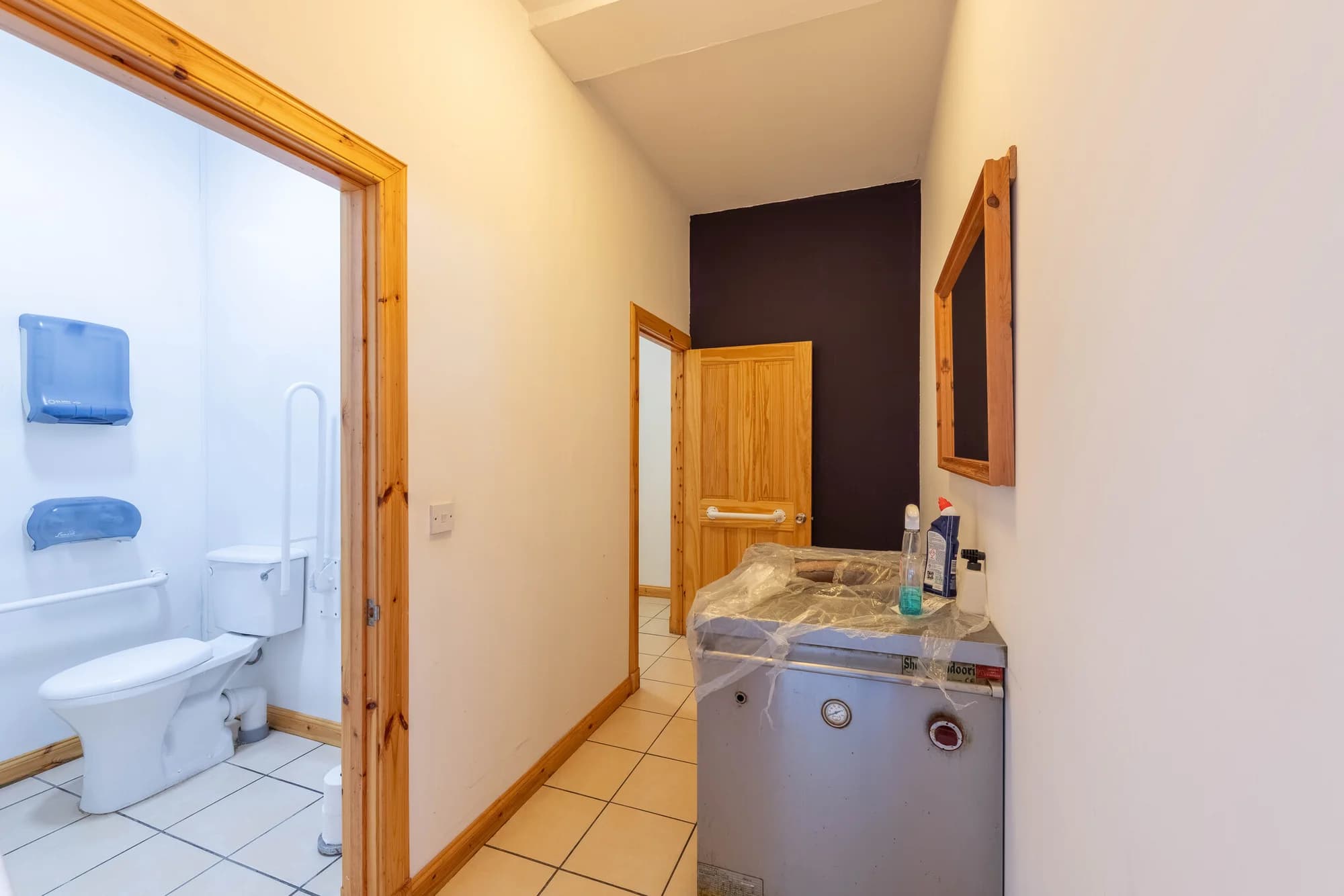 property photo 19 of 46