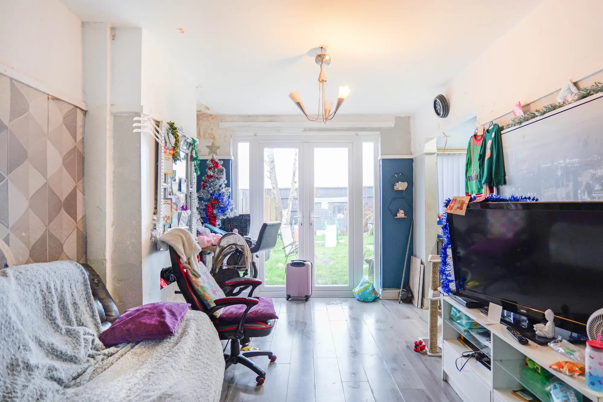 property photo 2 of 23