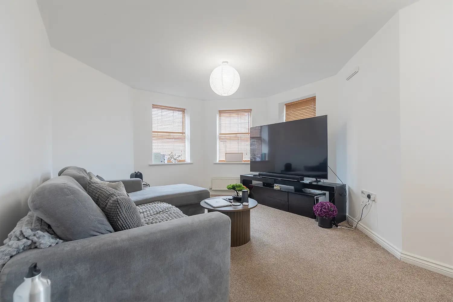 property photo 3 of 26