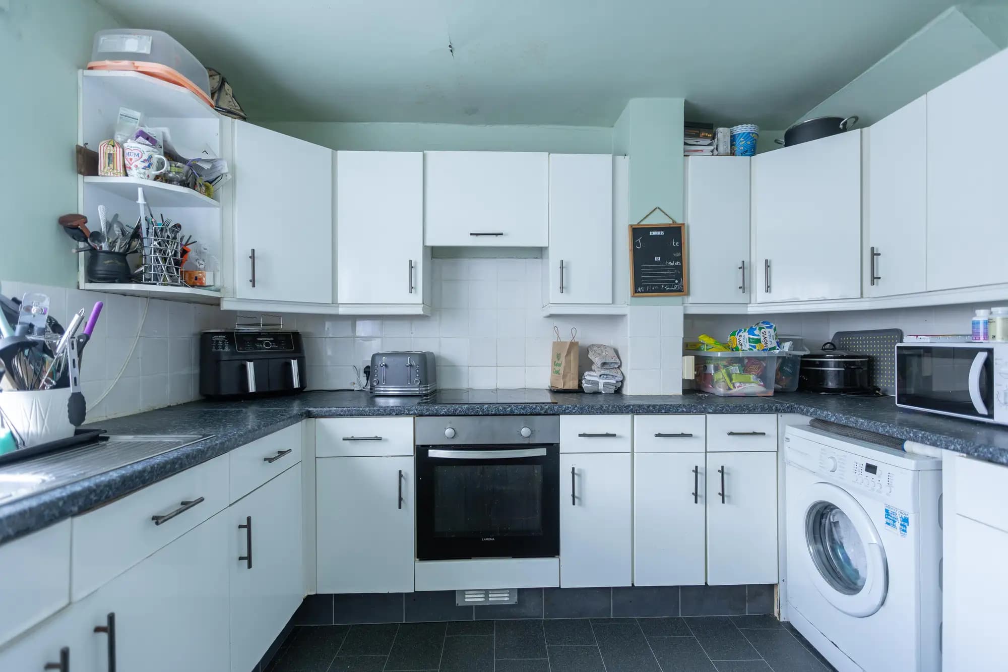 property photo 13 of 36