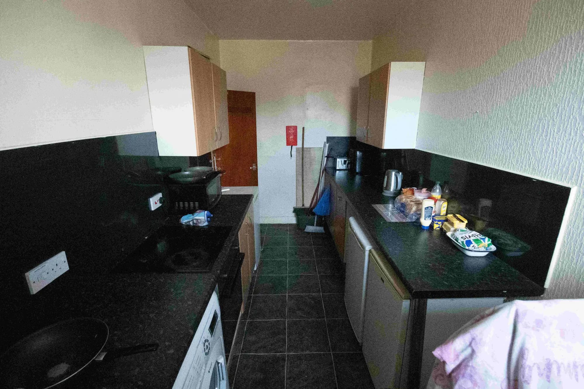 property photo 8 of 28