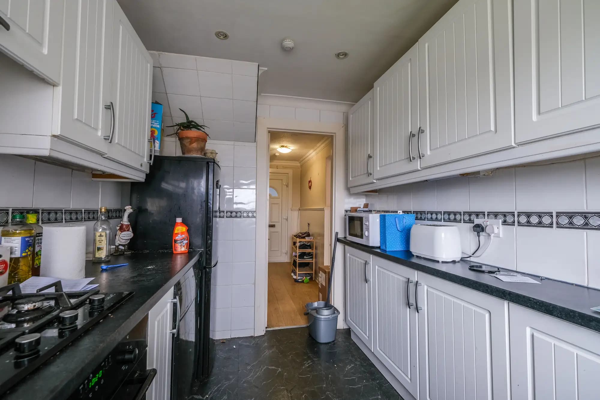 property photo 6 of 17