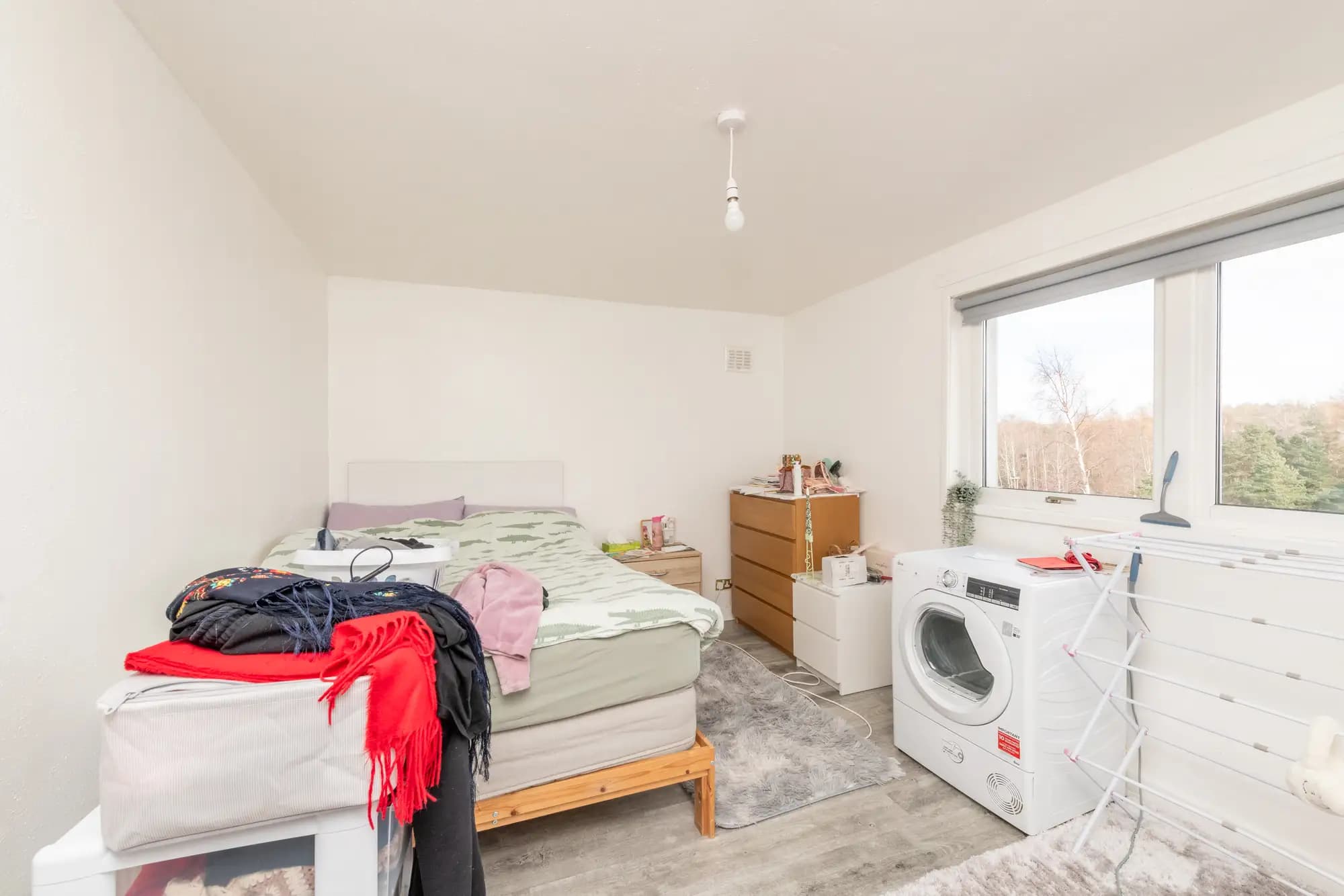 property photo 13 of 30