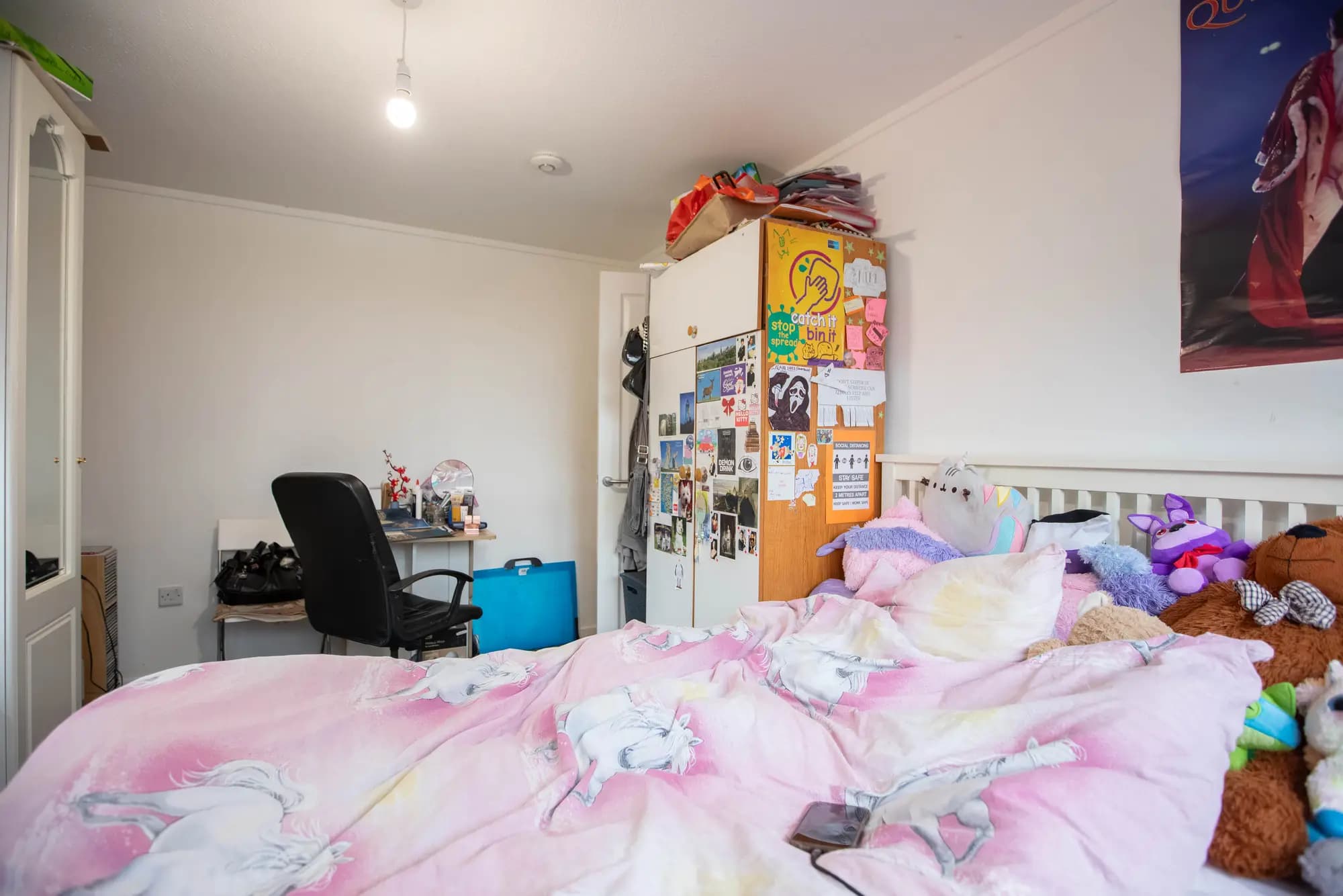 property photo 16 of 28