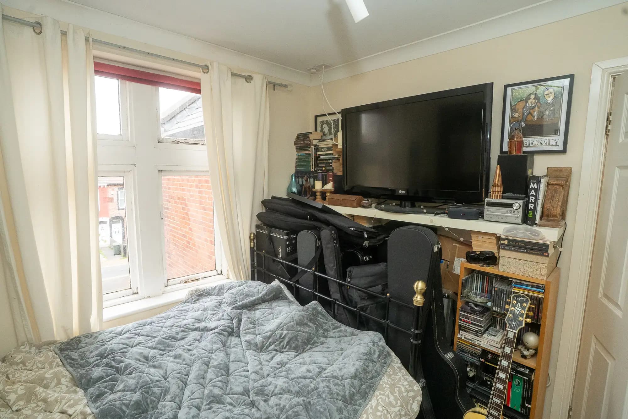 property photo 11 of 14