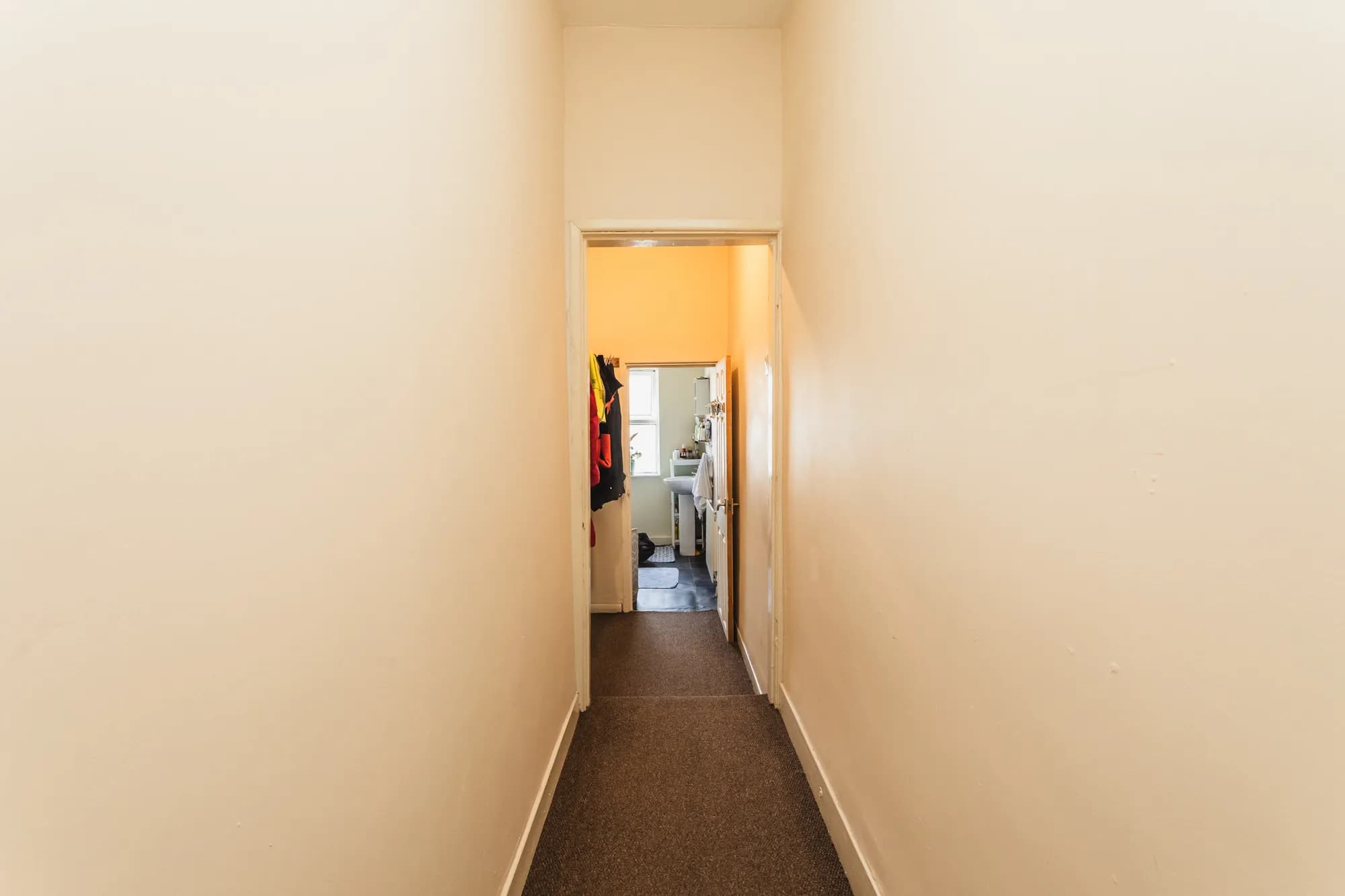 property photo 21 of 28