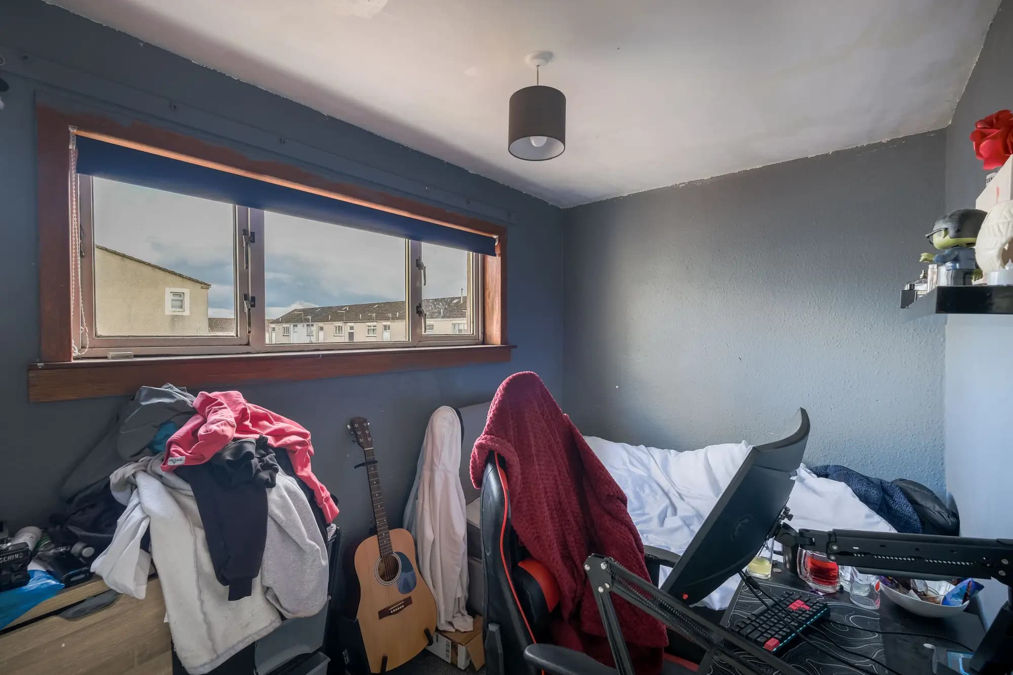 property photo 11 of 19