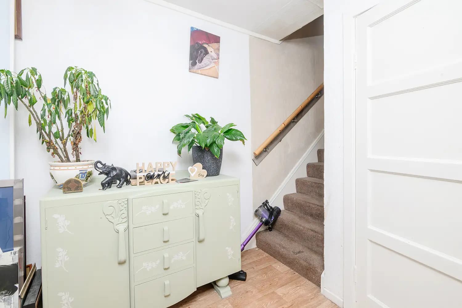 property photo 21 of 27