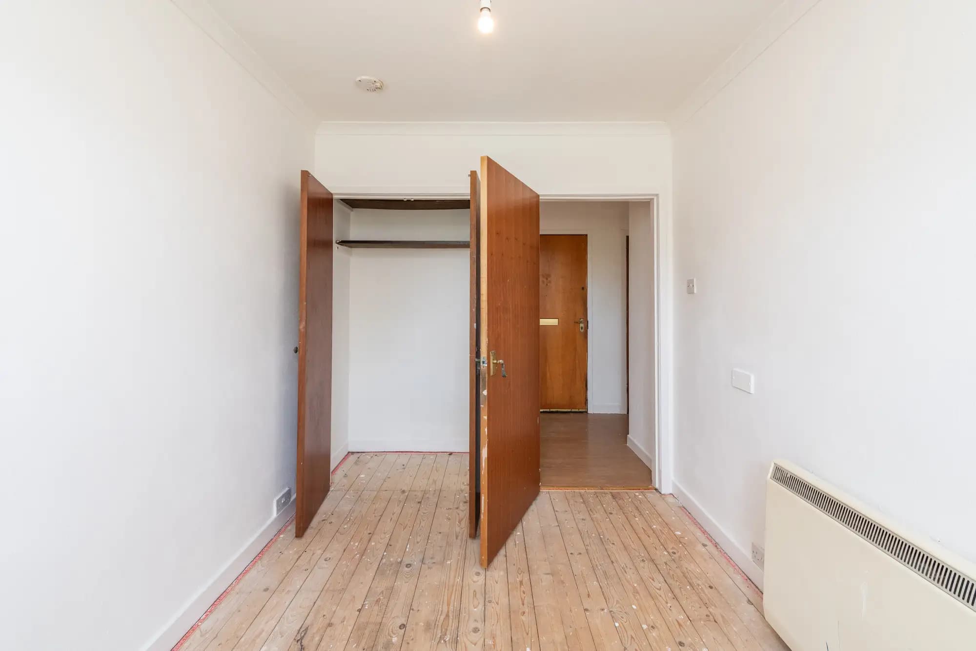 property photo 12 of 16