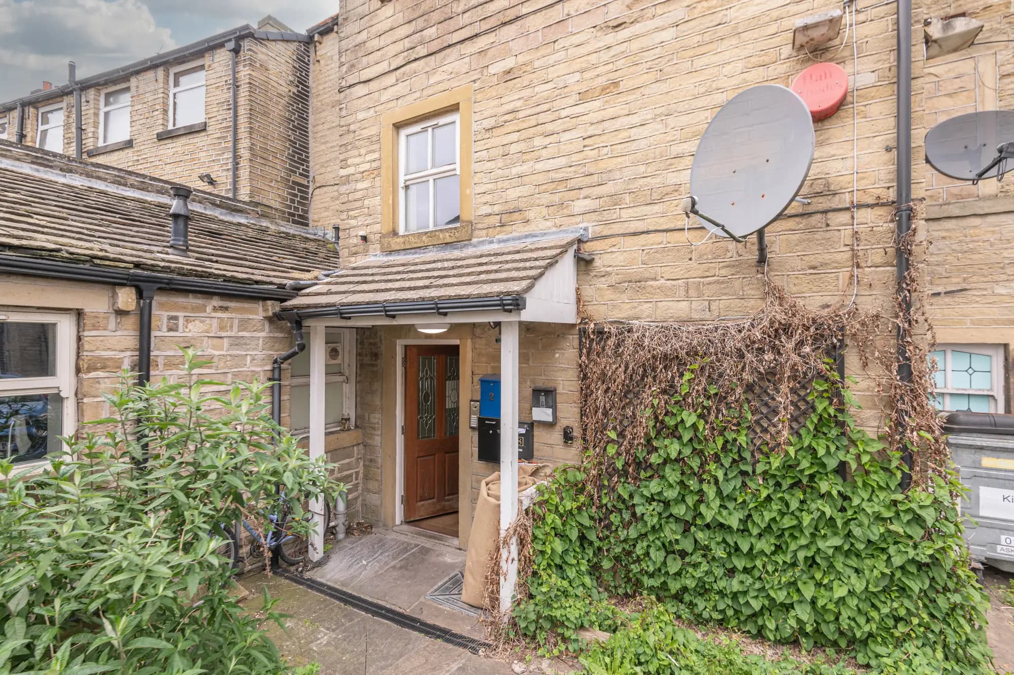 property photo 18 of 21