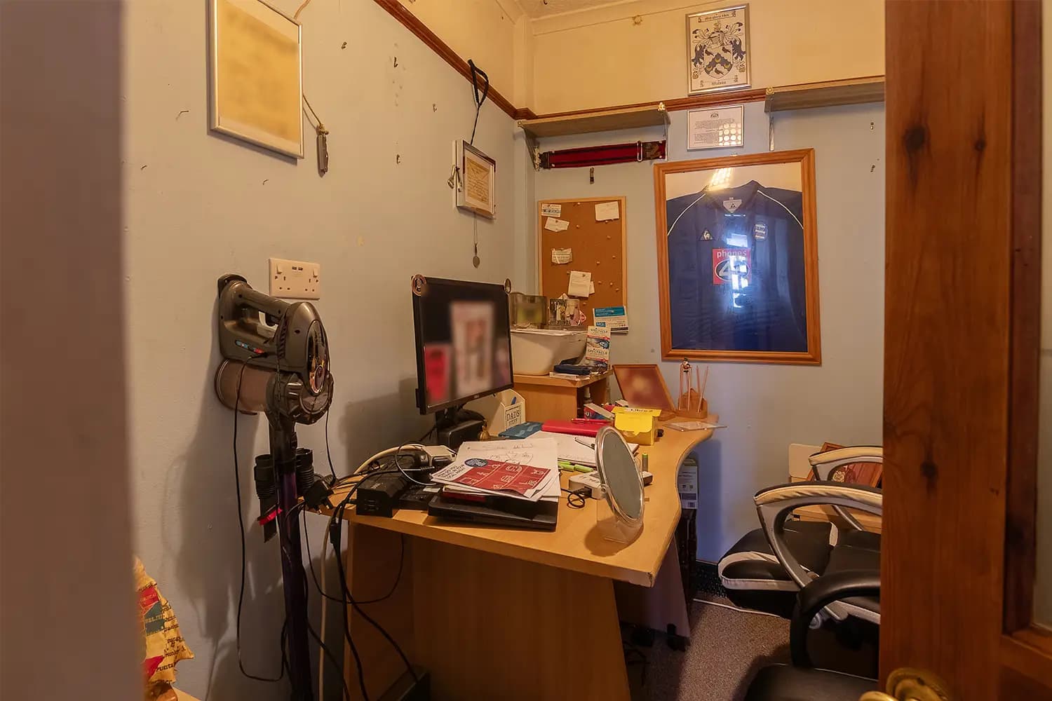 property photo 21 of 30