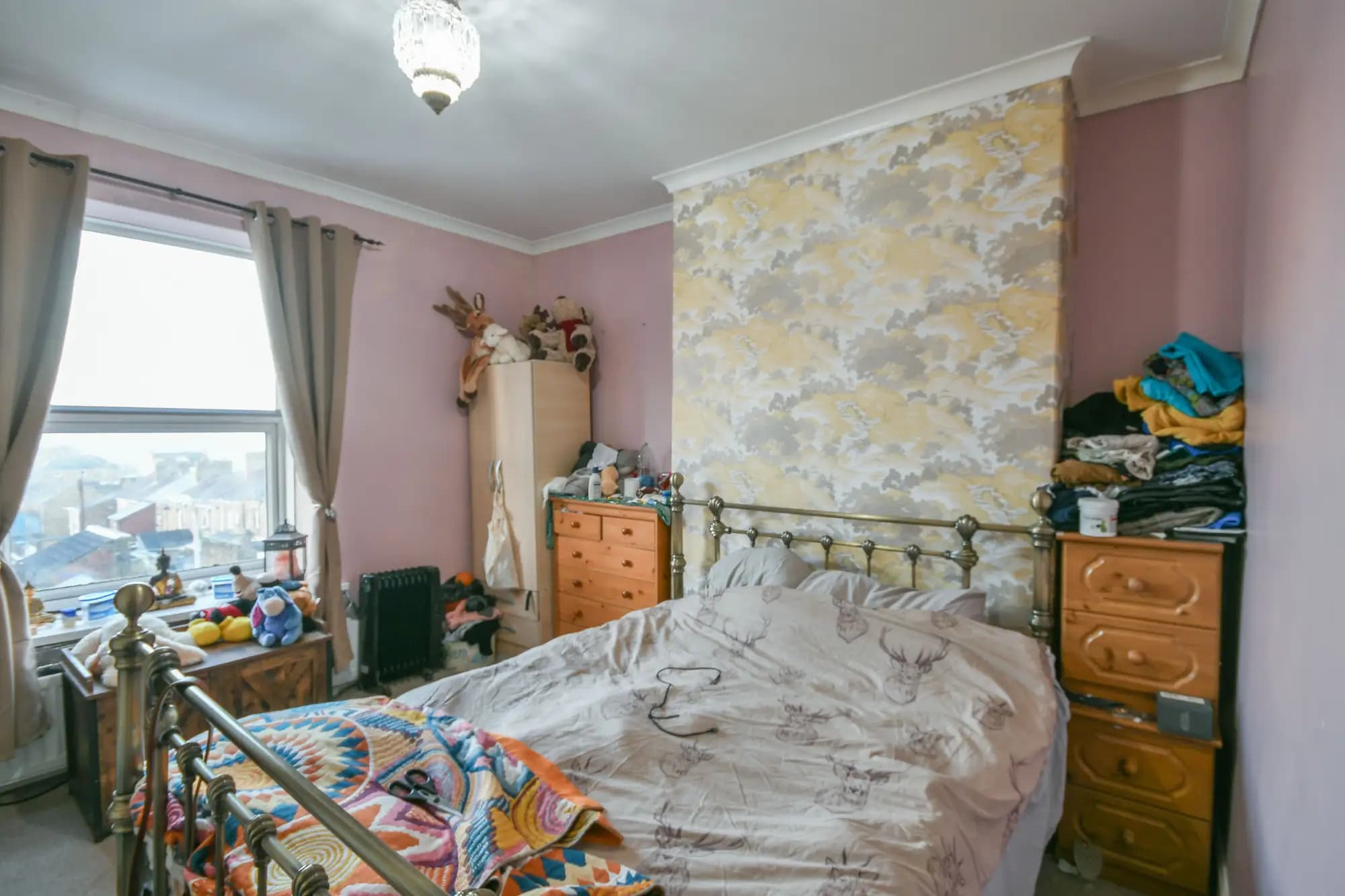 property photo 8 of 13