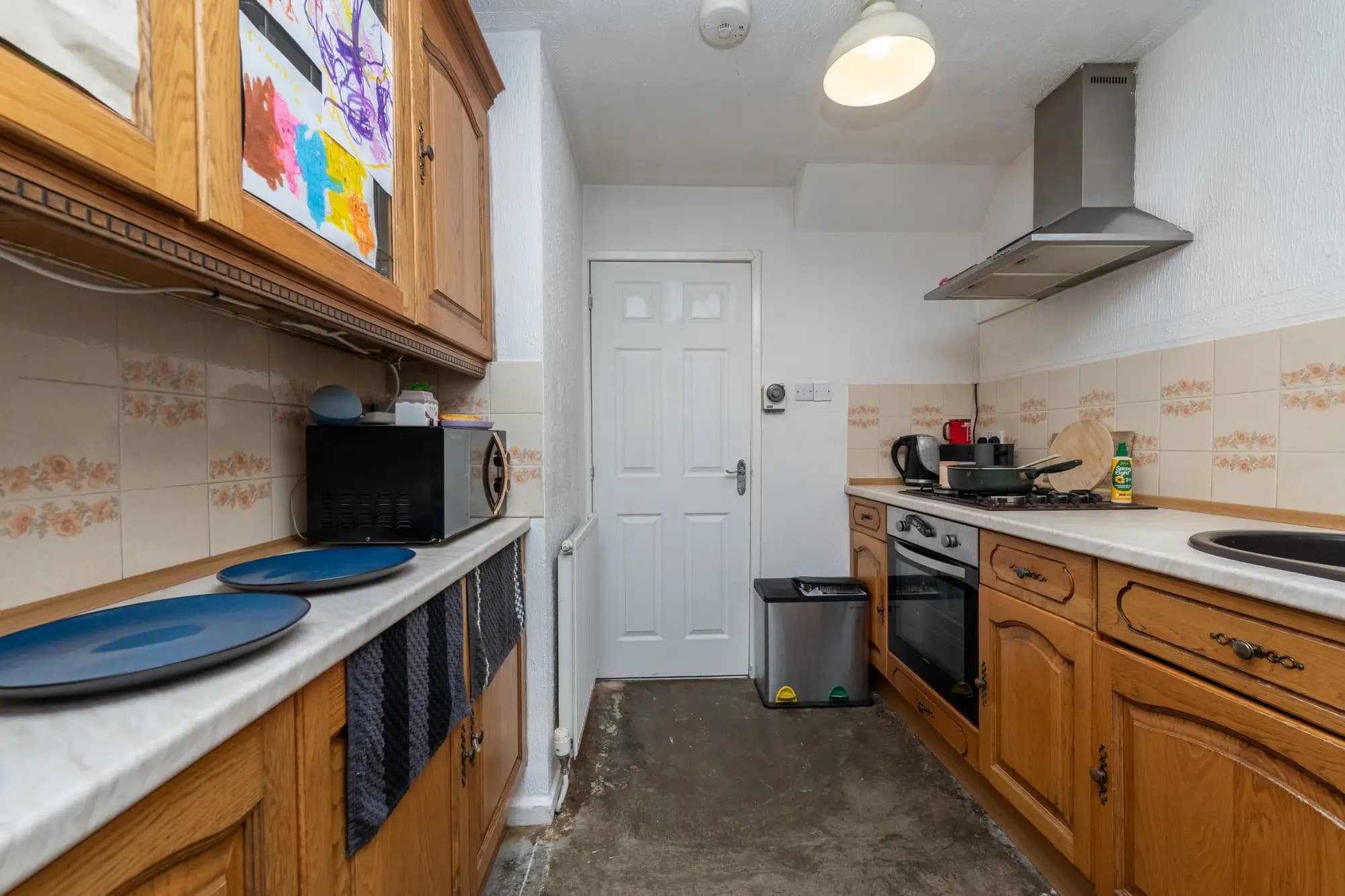 property photo 7 of 27