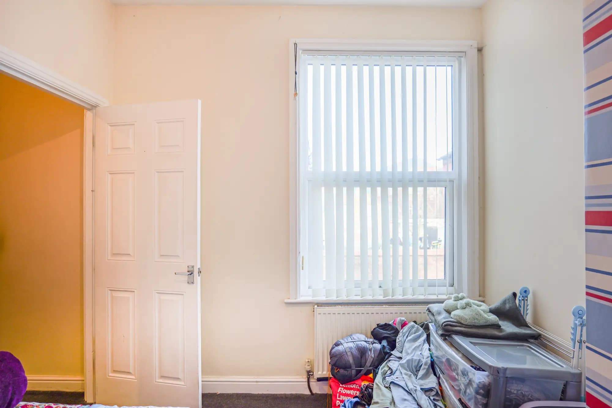 property photo 12 of 33