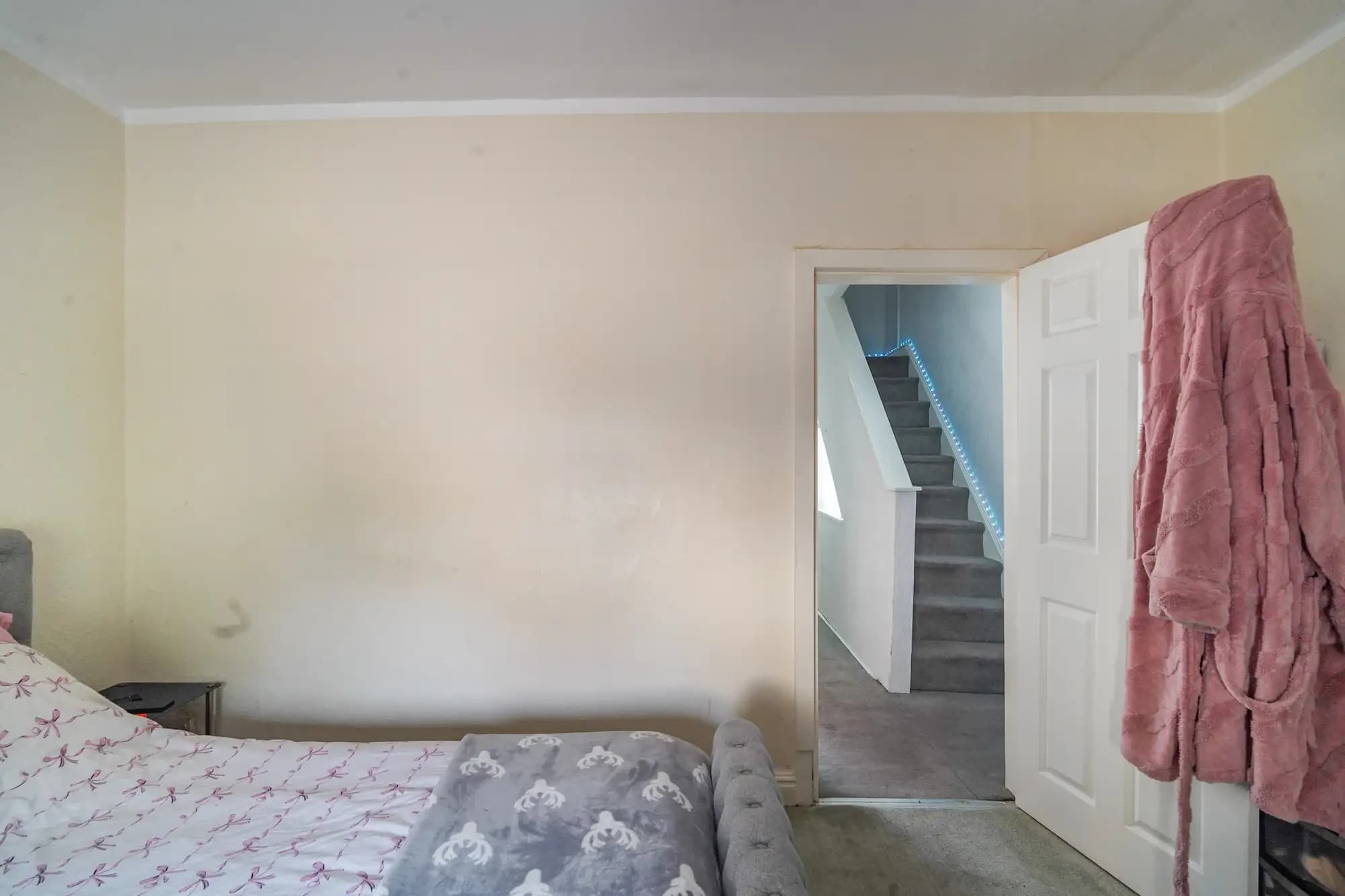 property photo 12 of 24