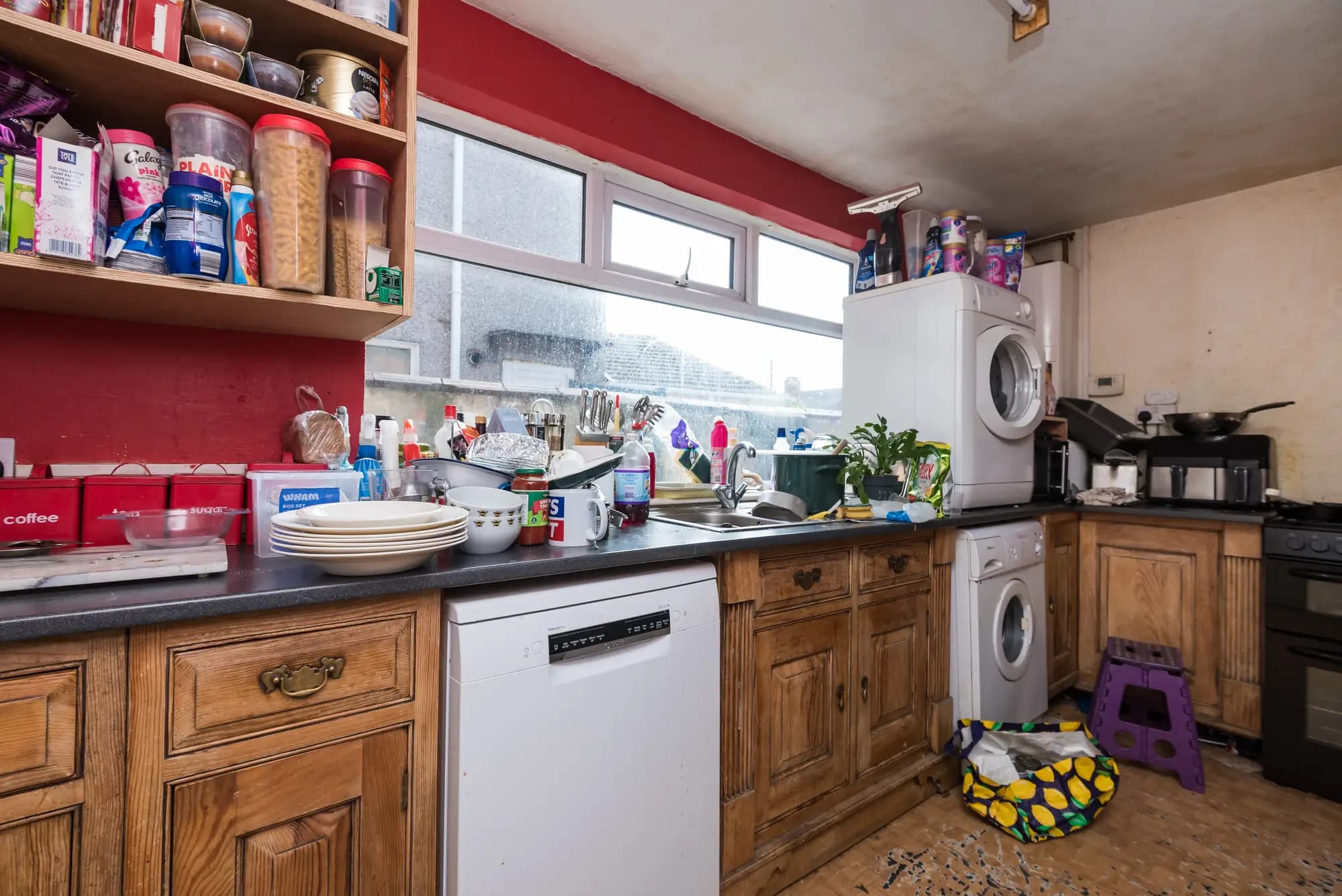 property photo 6 of 17