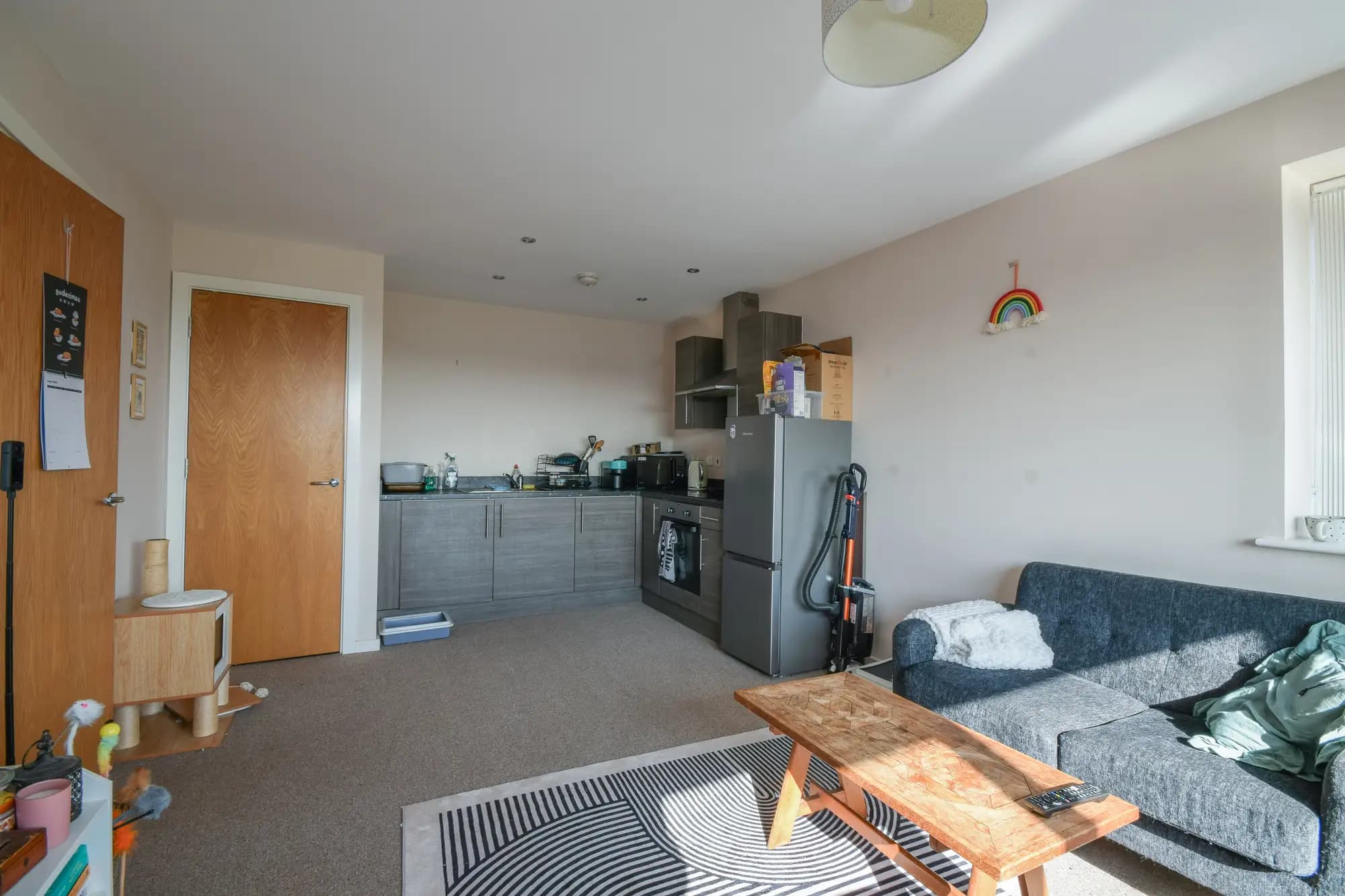 property photo 6 of 13