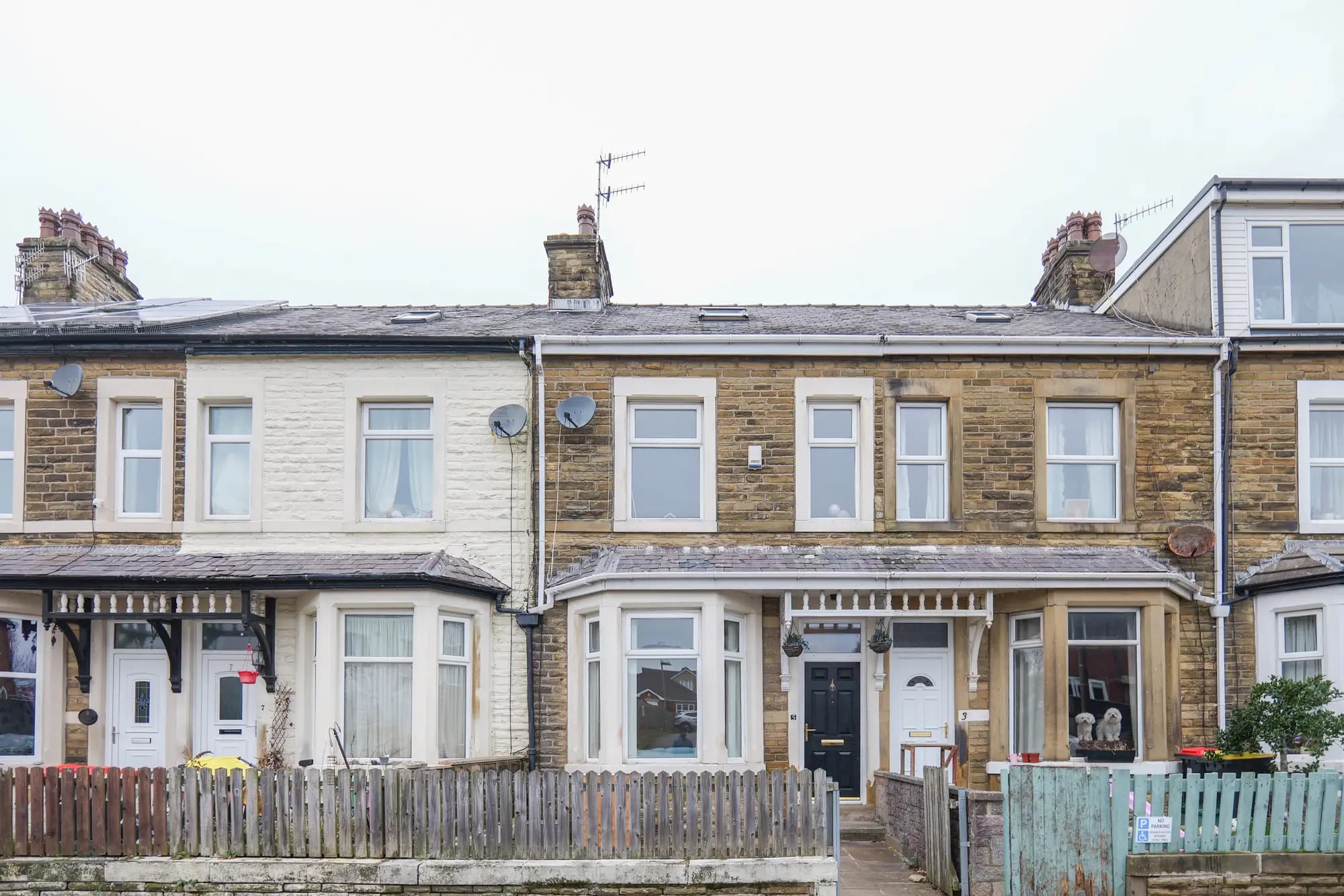 property photo 1 of 28