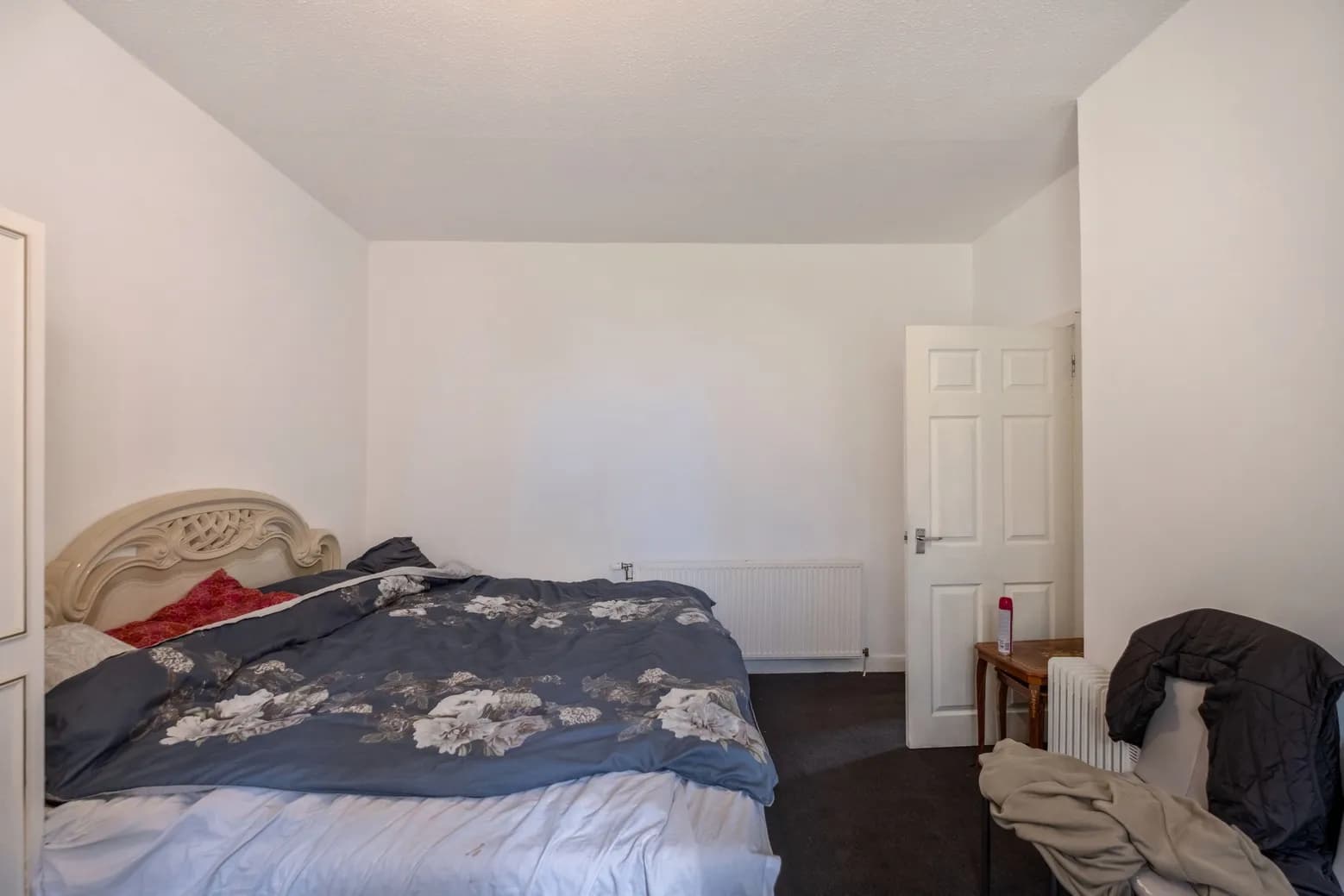 property photo 18 of 28