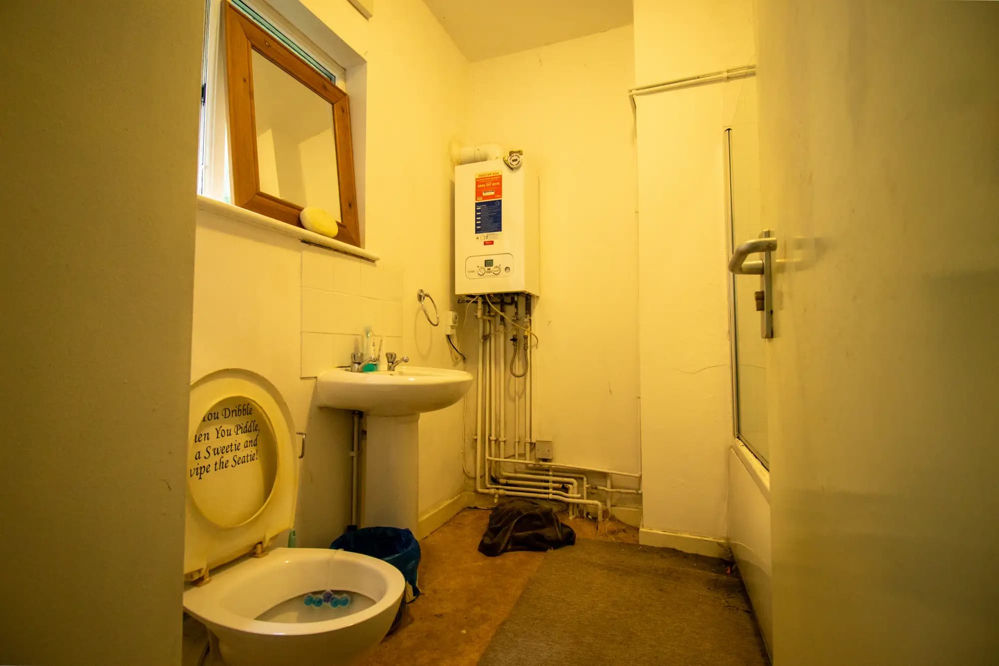 property photo 4 of 10